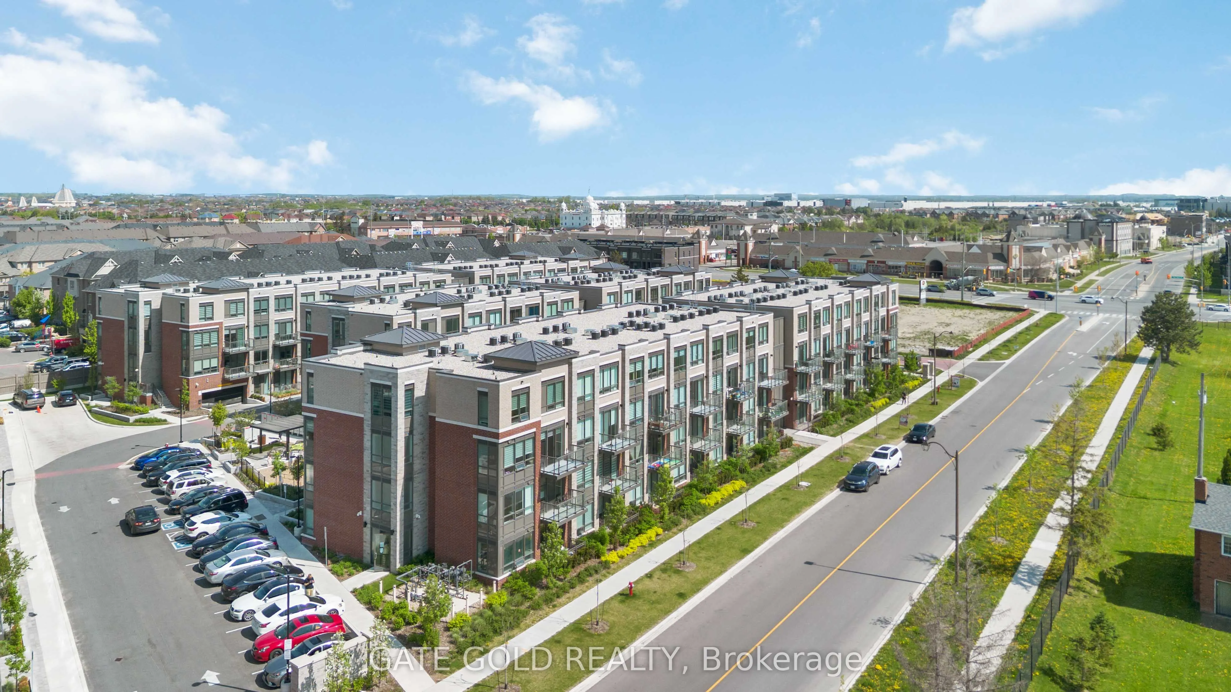 95 Attmar Drive, #206