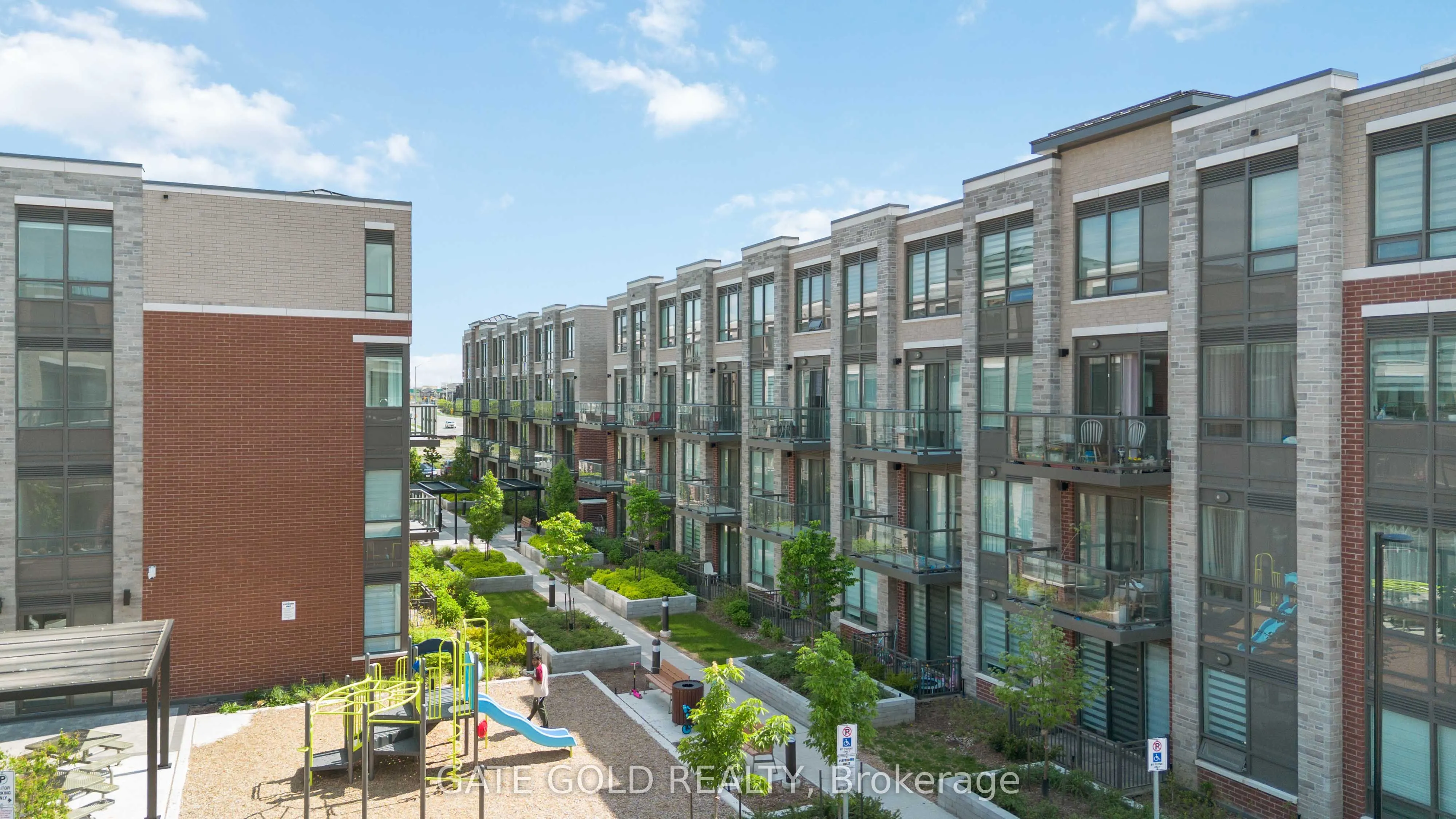 95 Attmar Drive, #206