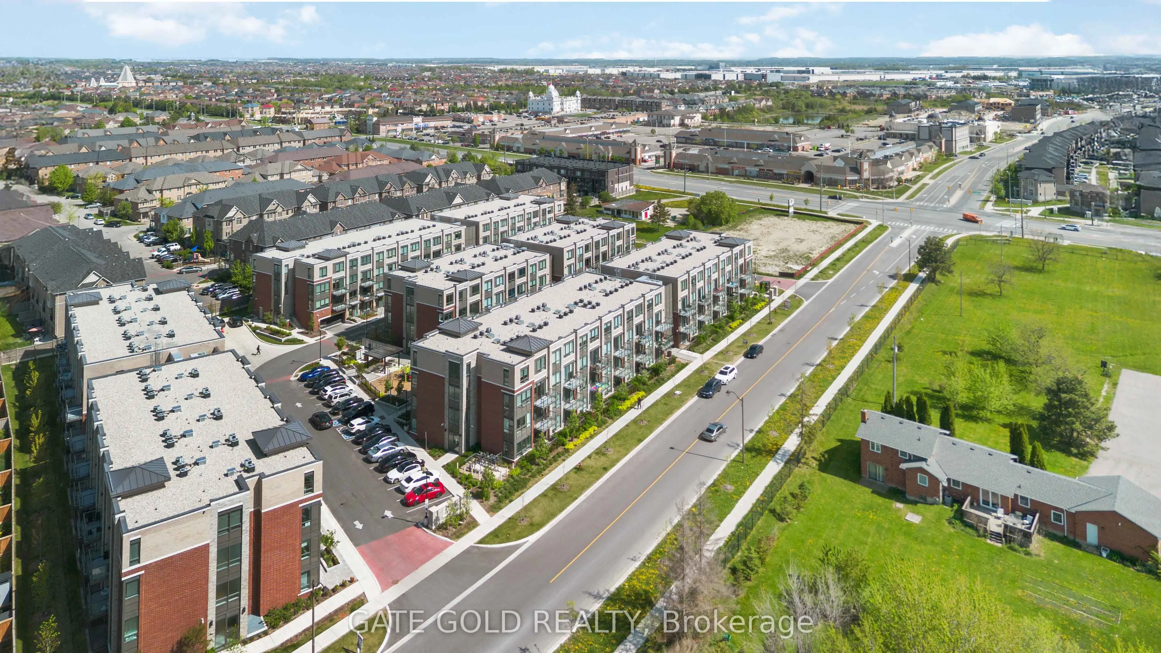95 Attmar Drive, #206