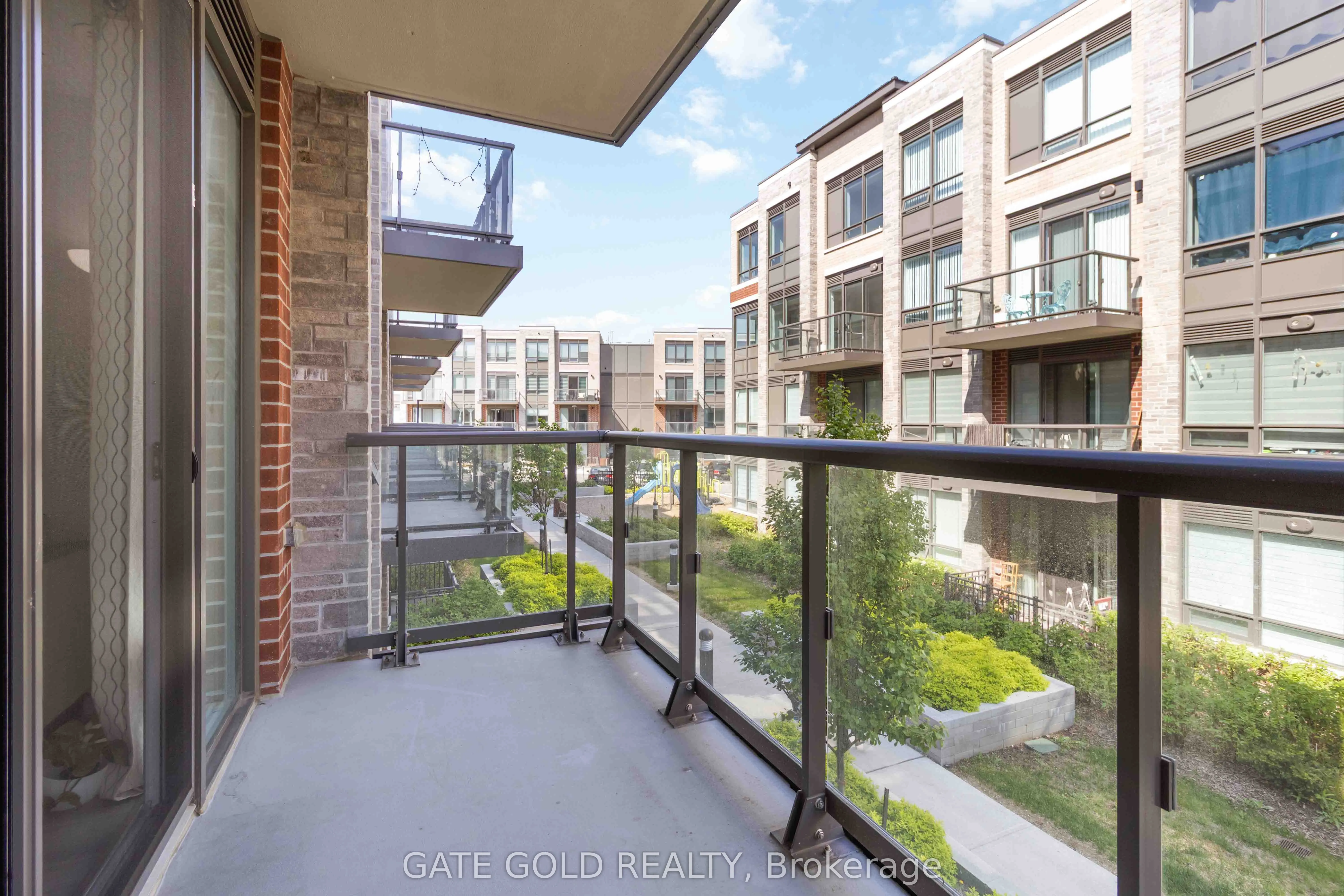 95 Attmar Drive, #206