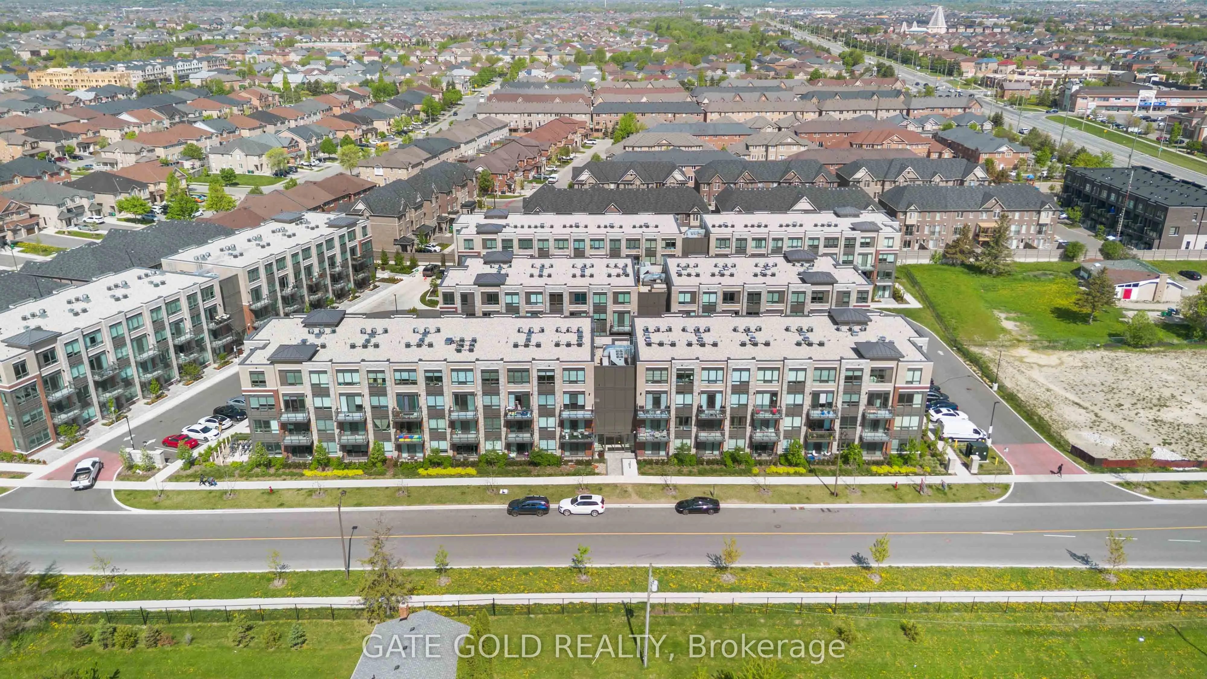 95 Attmar Drive, #206
