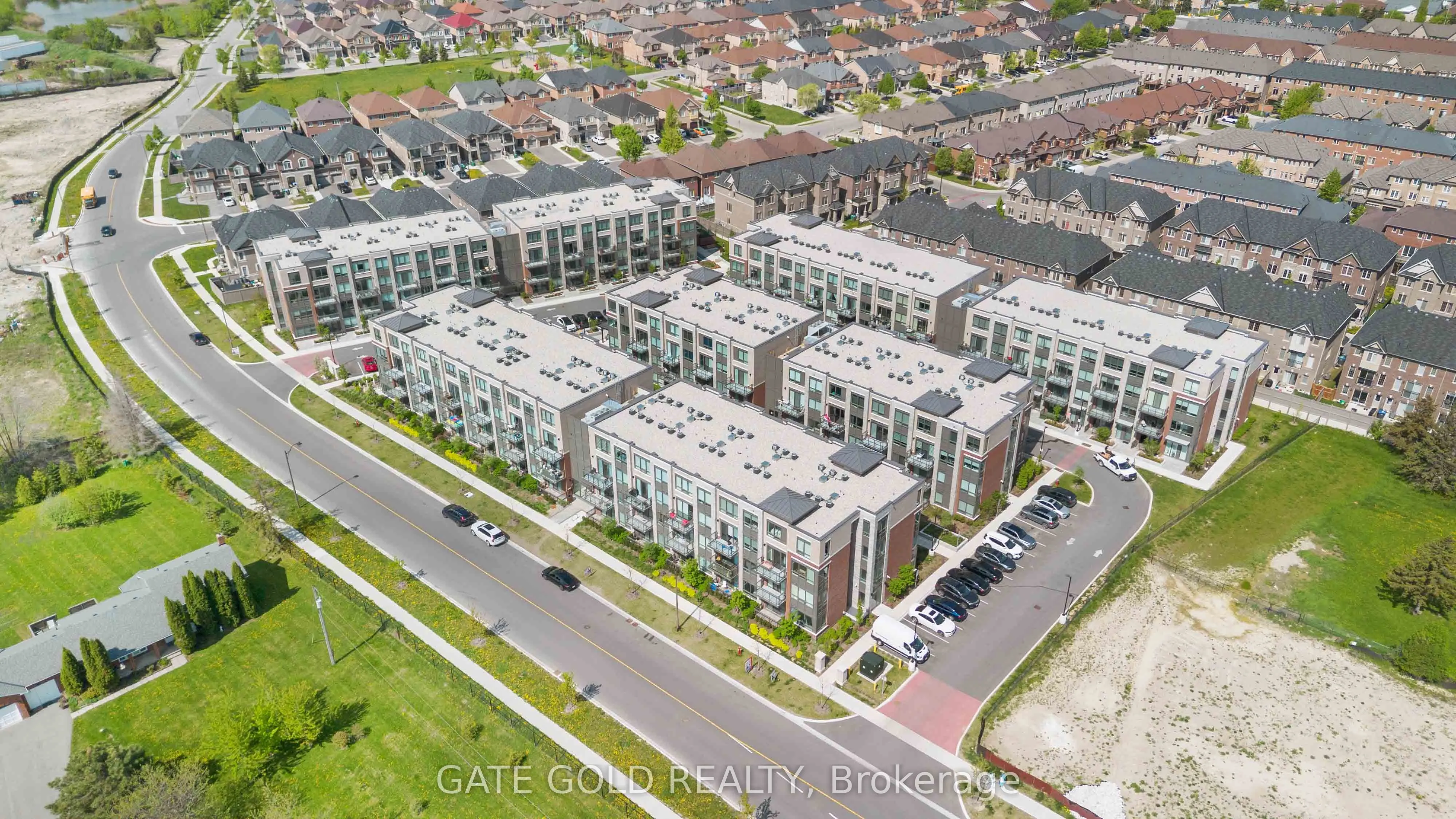 95 Attmar Drive, #206