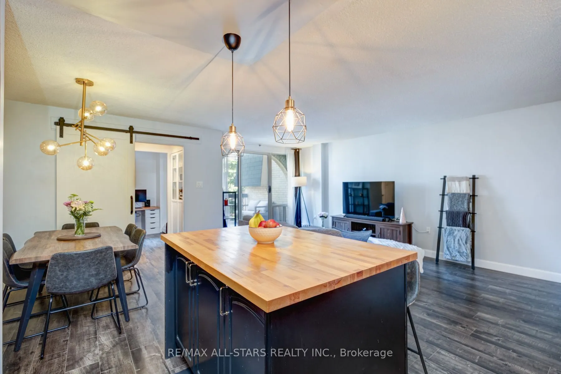1624 Bloor Street, #61