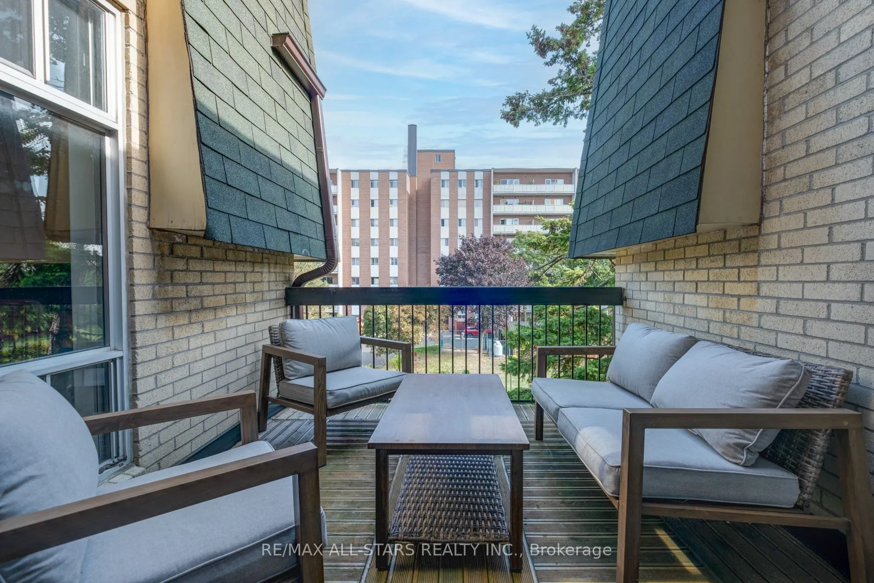1624 Bloor Street, #61