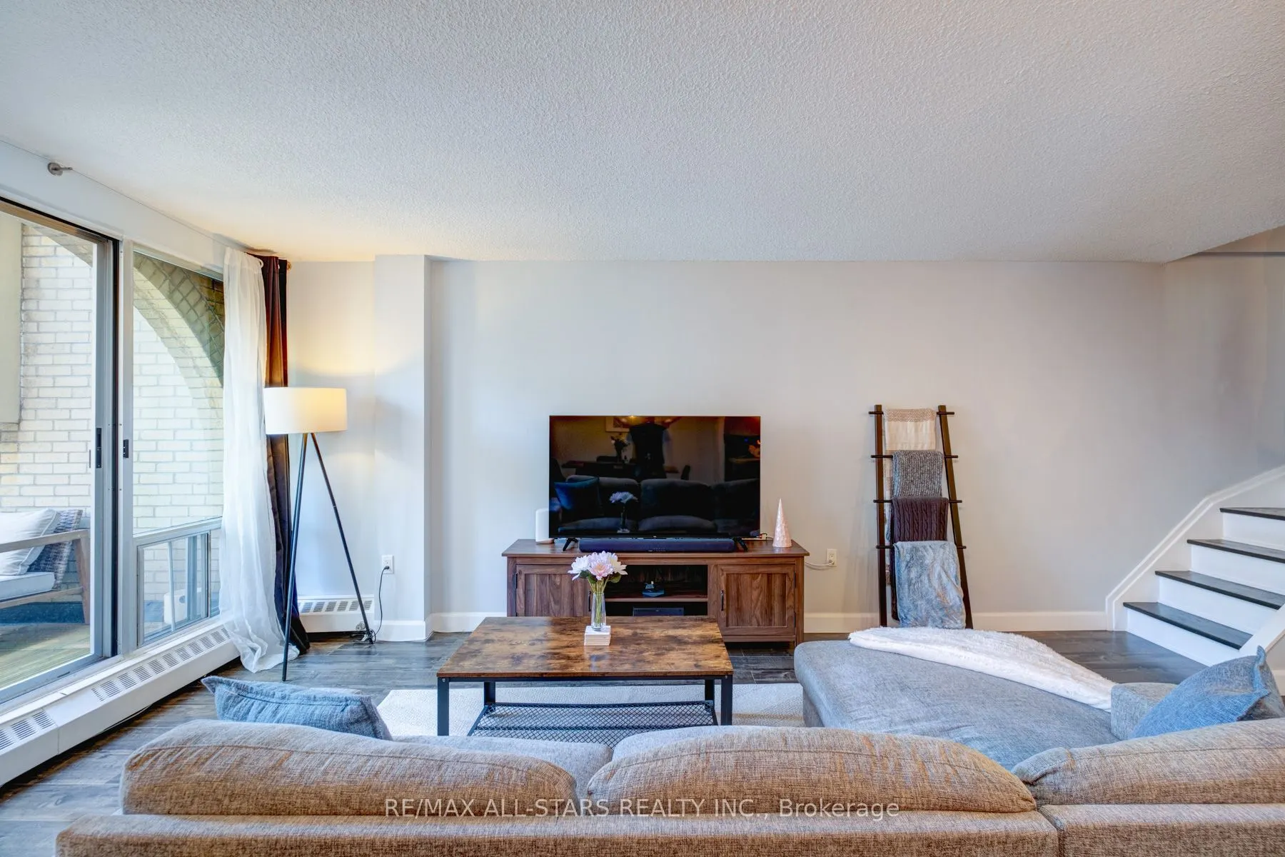 1624 Bloor Street, #61