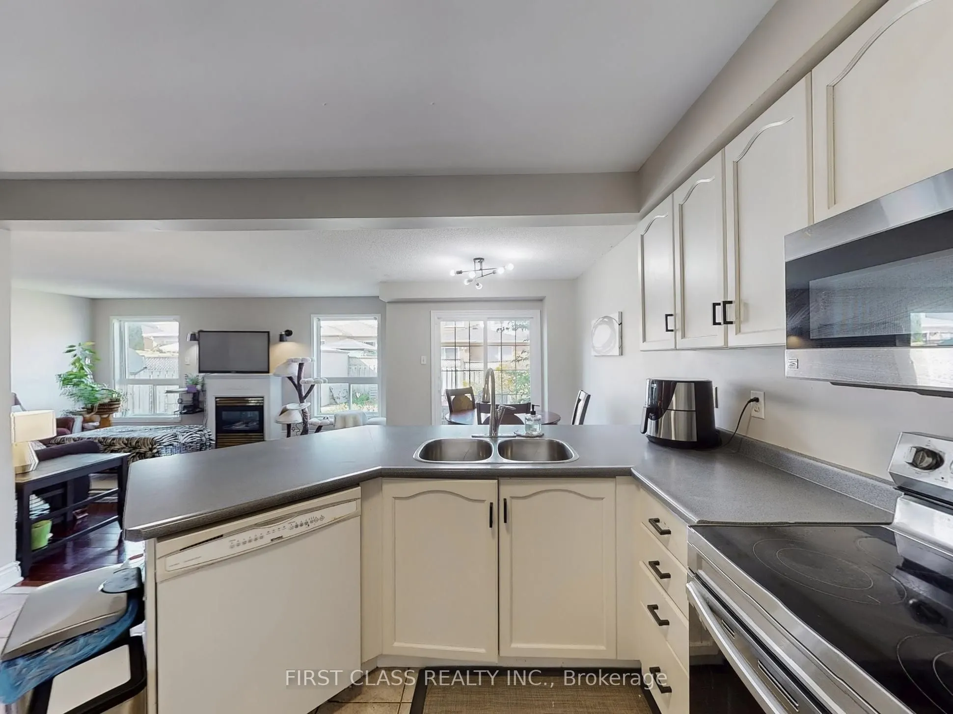 73 Porchlight Road