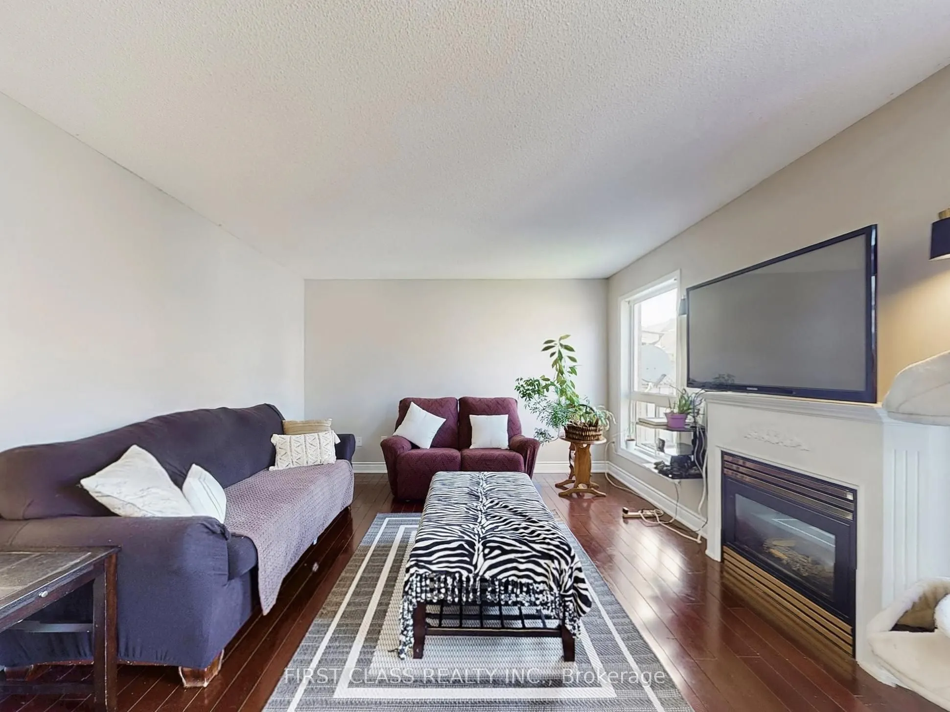 73 Porchlight Road