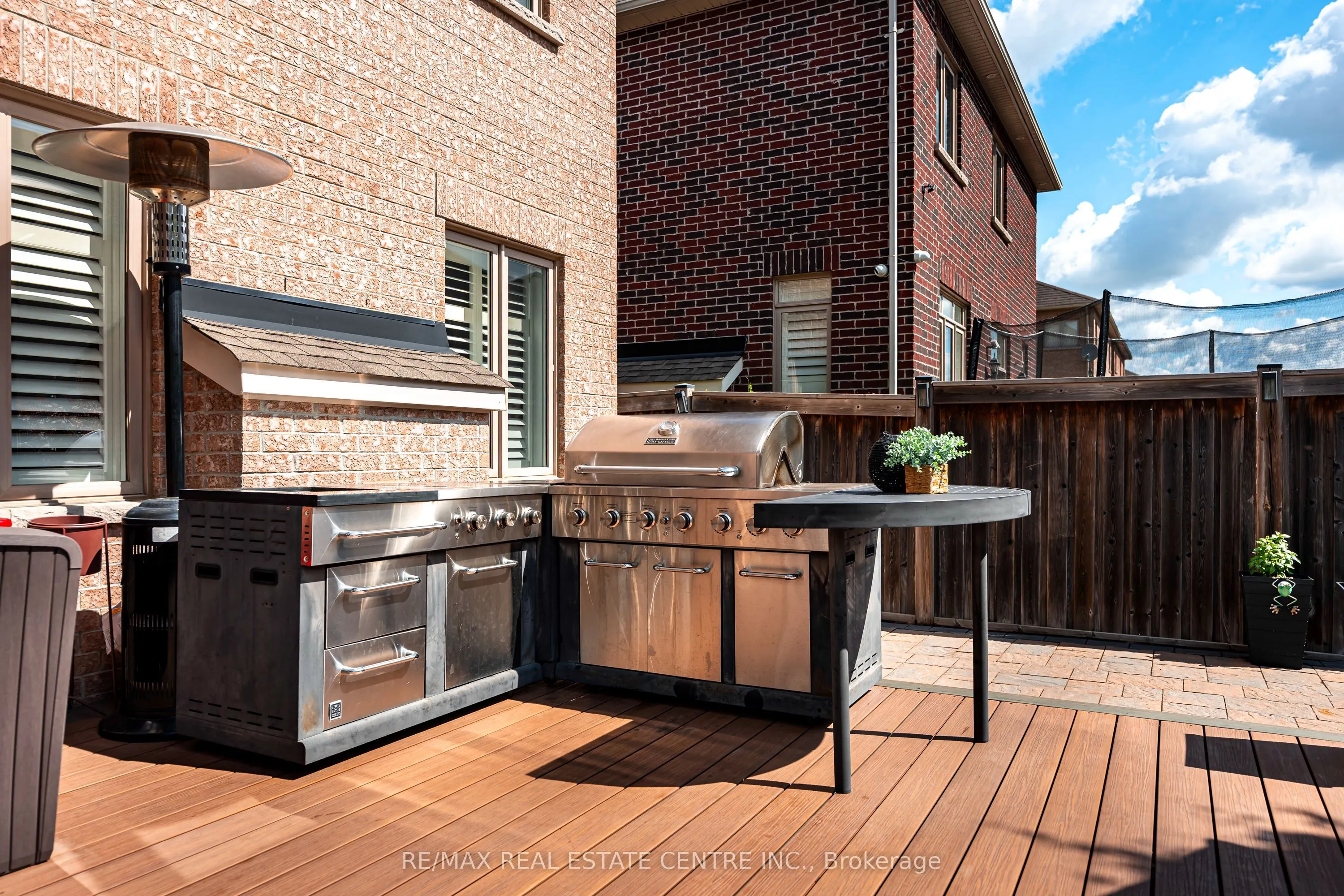 74 Cedarholme Avenue