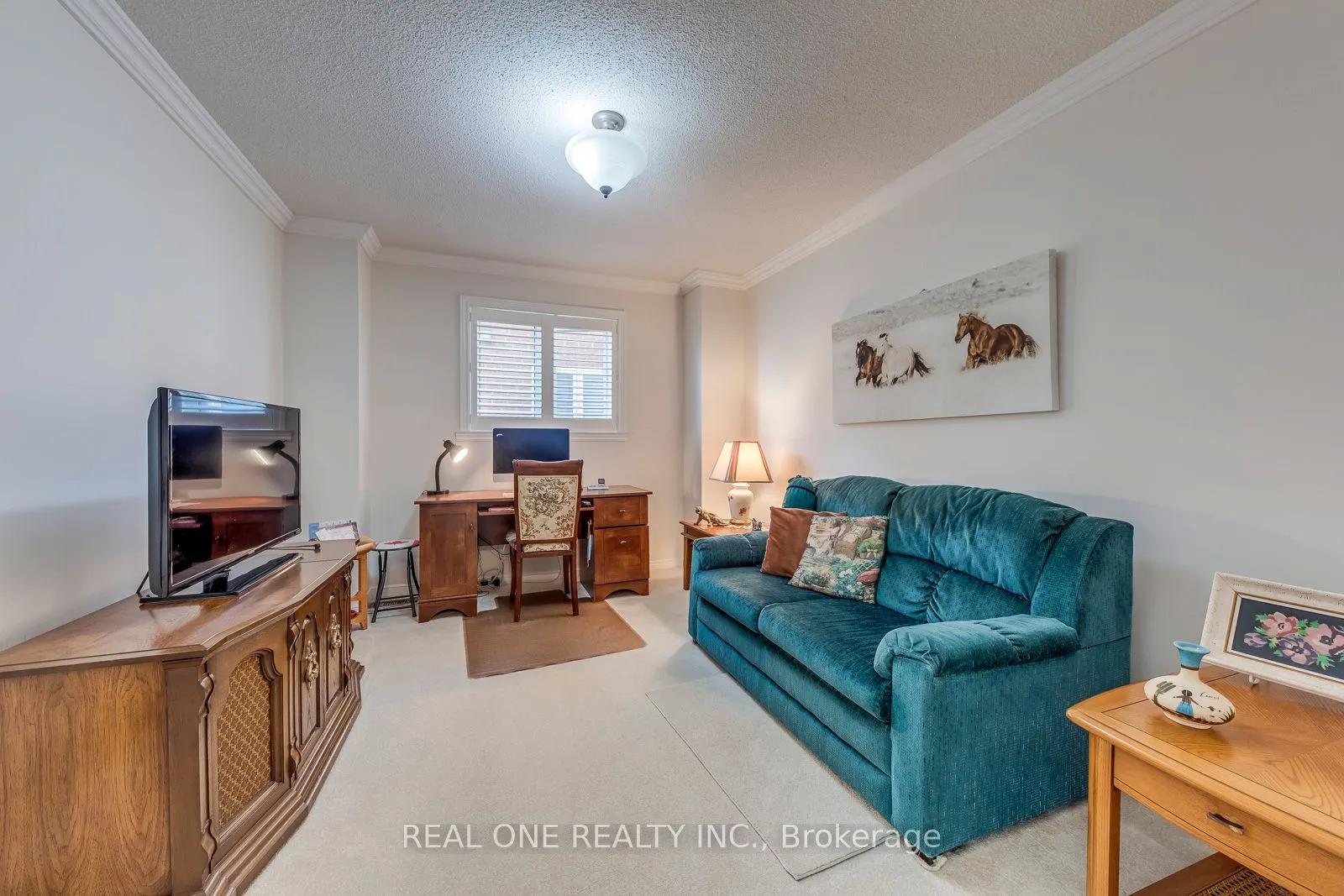 2082 Laurelwood Drive