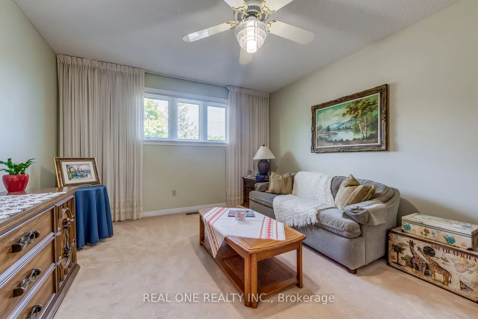 2082 Laurelwood Drive
