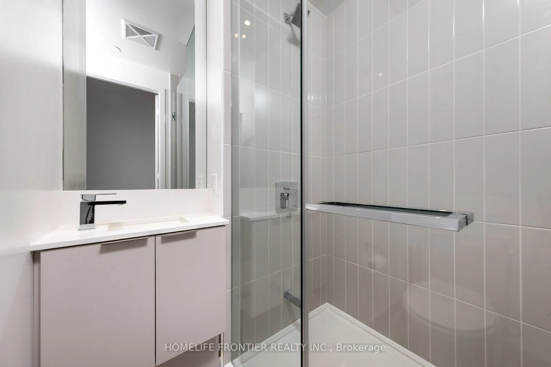 3900 Confederation Parkway, #2807