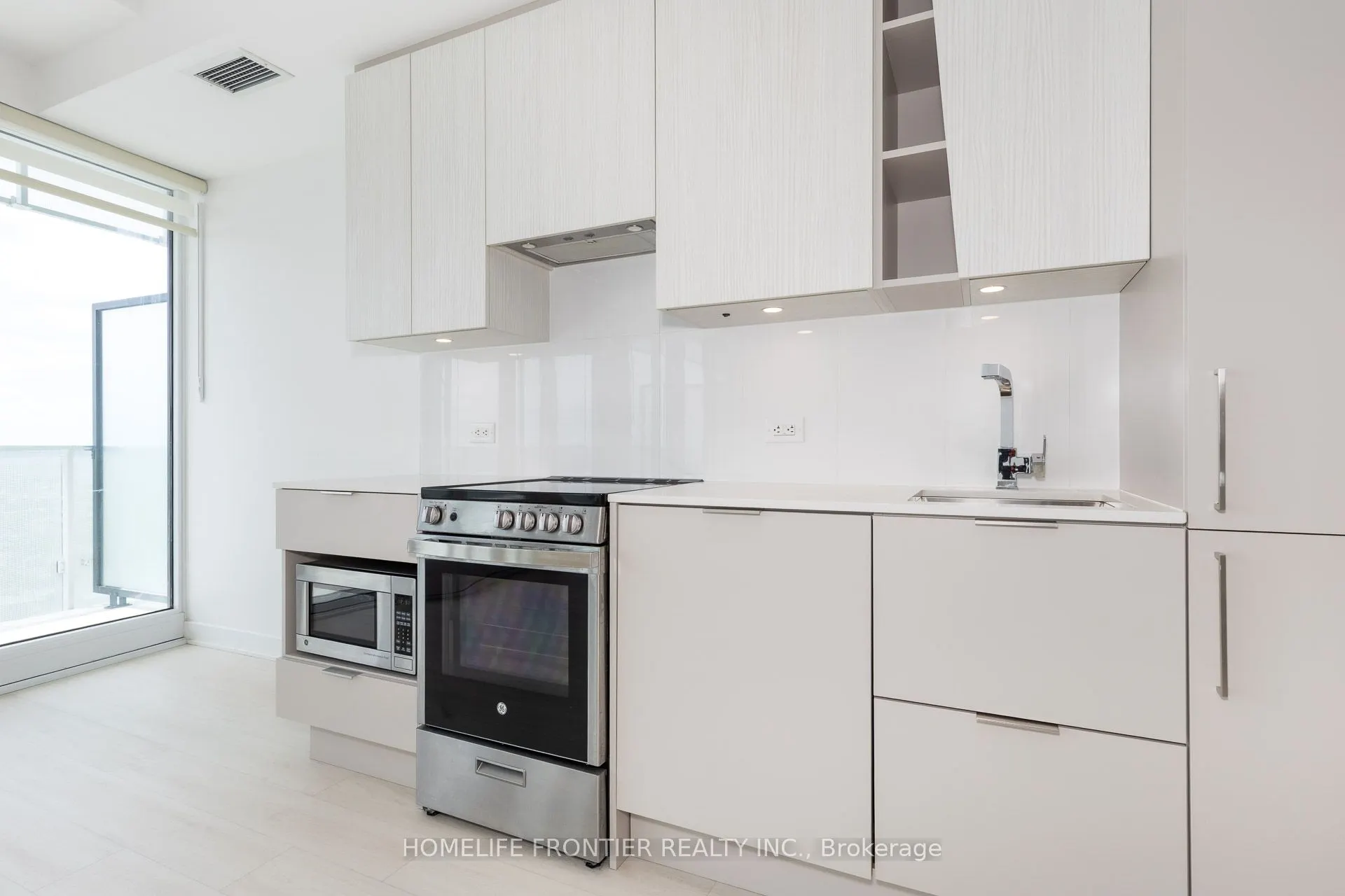 3900 Confederation Parkway, #2807