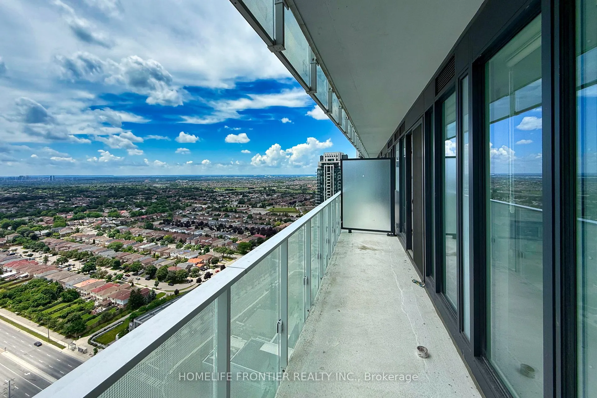 3900 Confederation Parkway, #2807