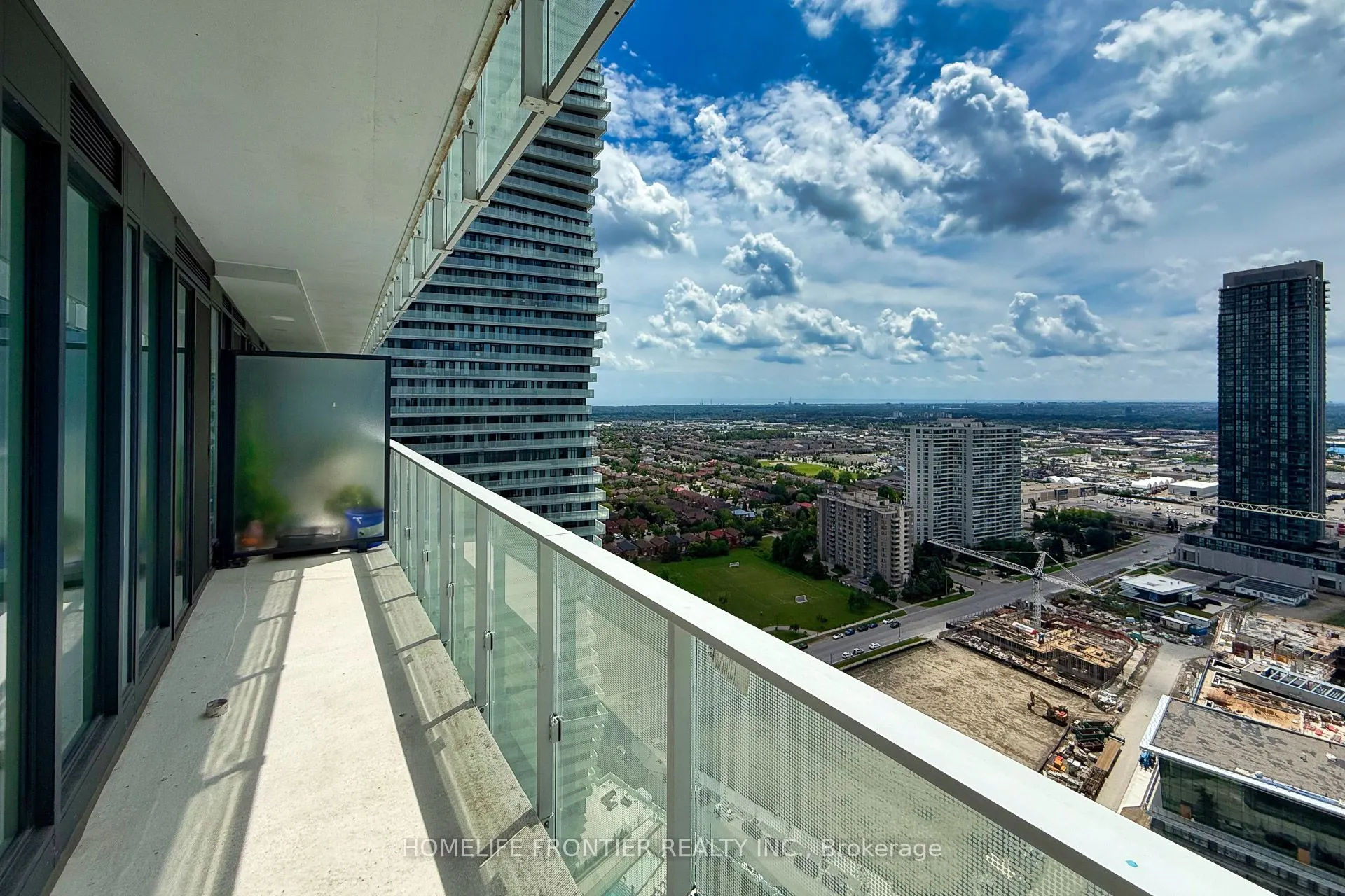 3900 Confederation Parkway, #2807
