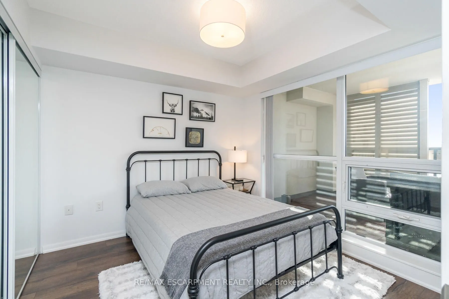 830 Lawrence Avenue, #441