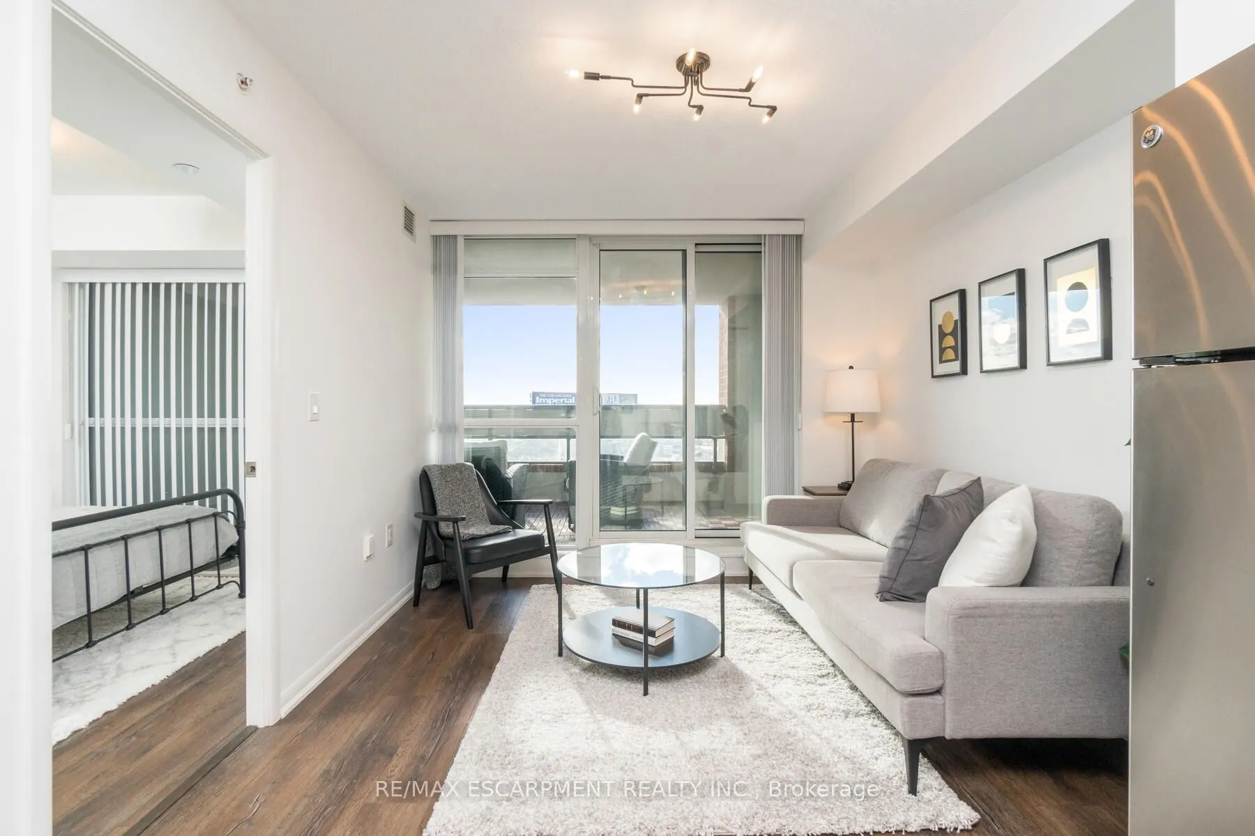830 Lawrence Avenue, #441