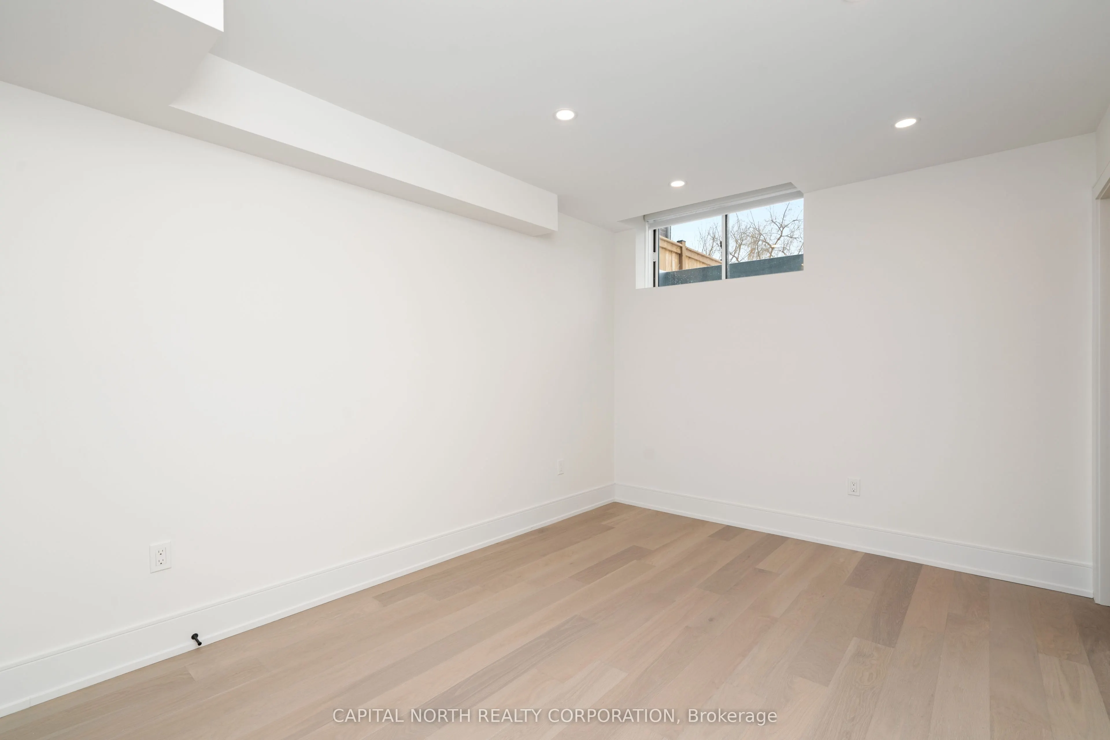 1080 Roosevelt Road