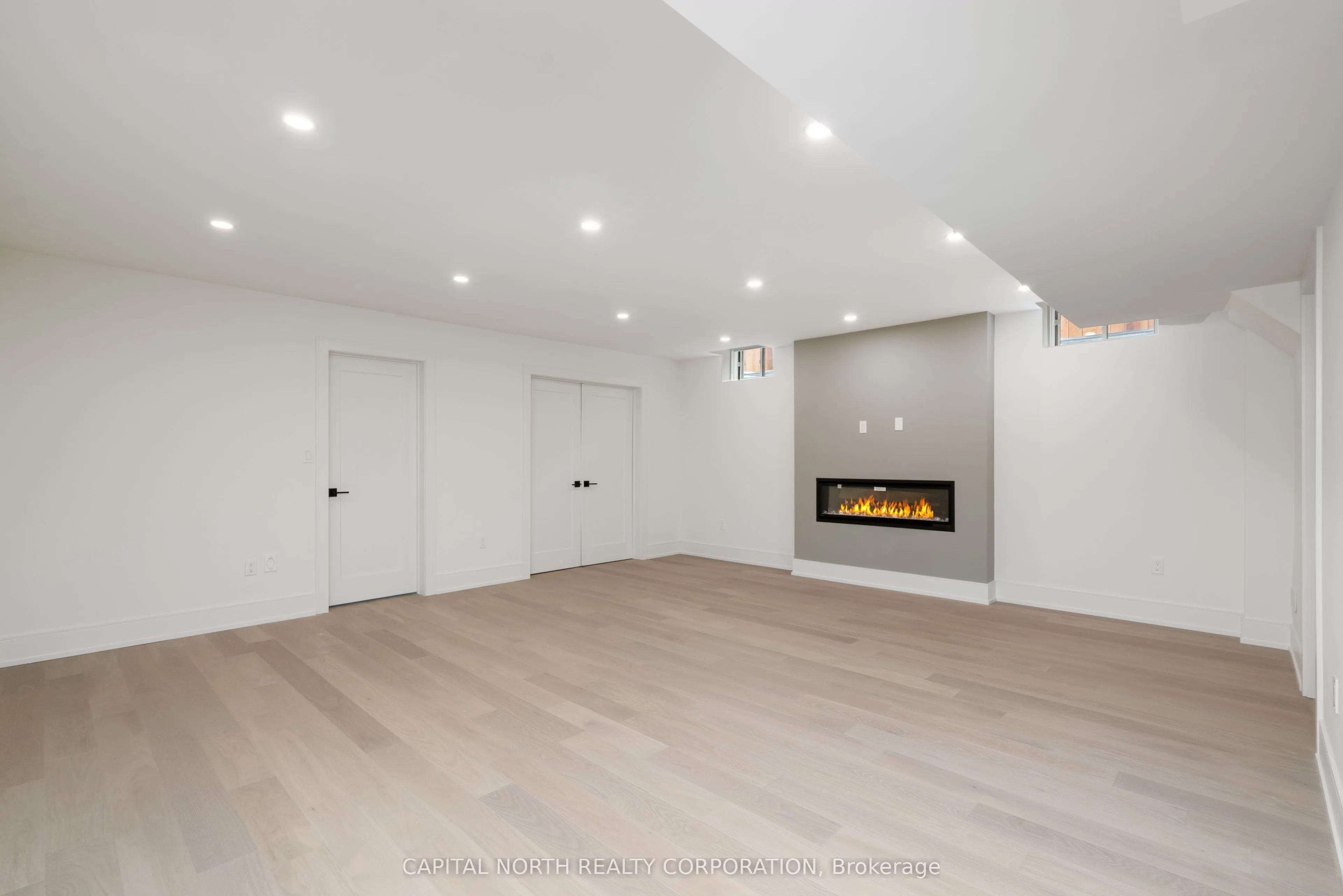 1080 Roosevelt Road