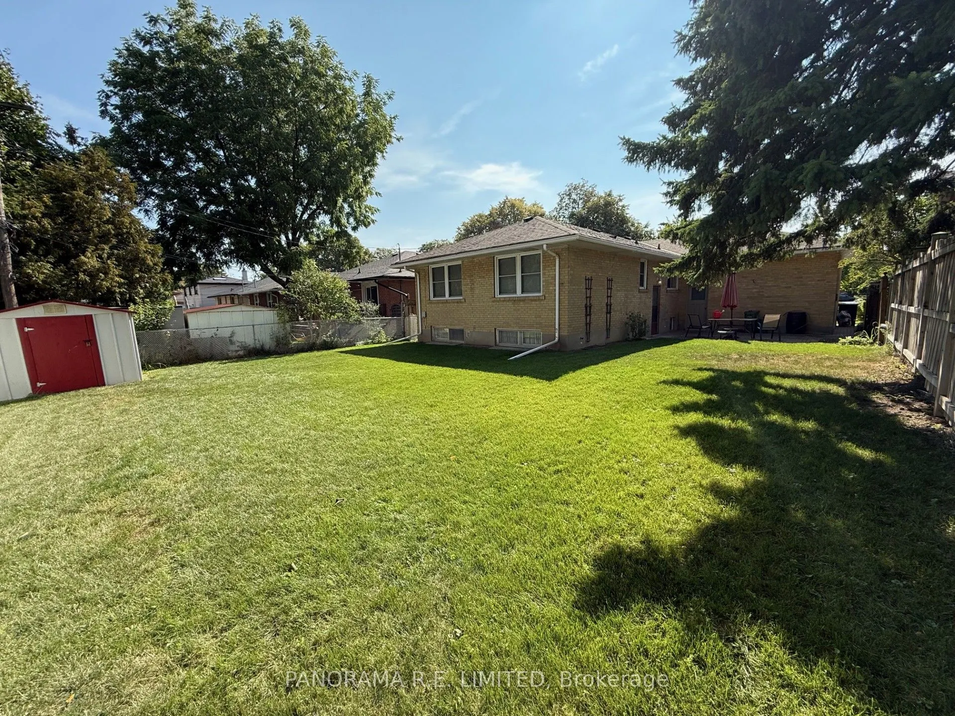 51 Laurelwood Crescent