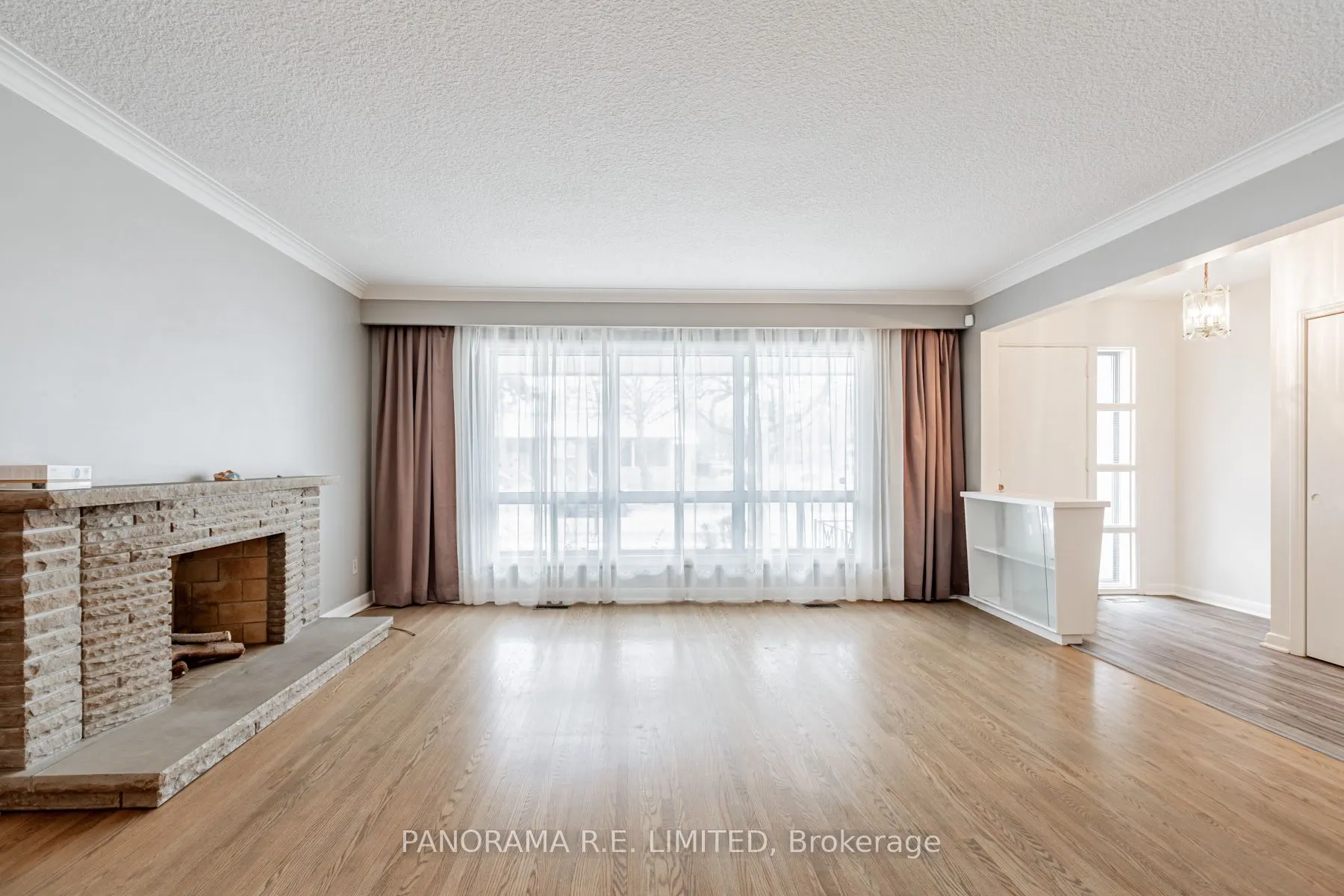 51 Laurelwood Crescent