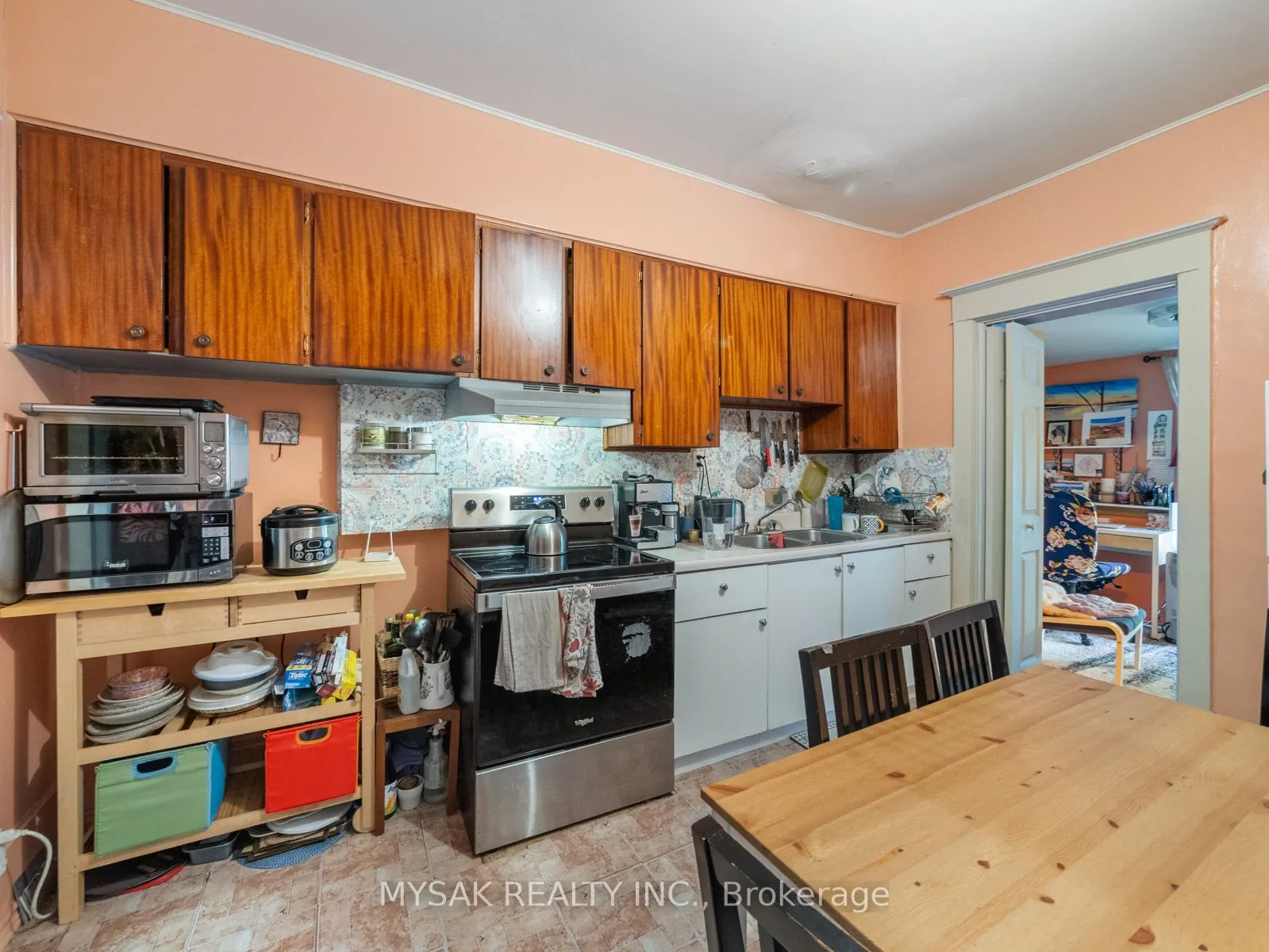 448 Willard Avenue