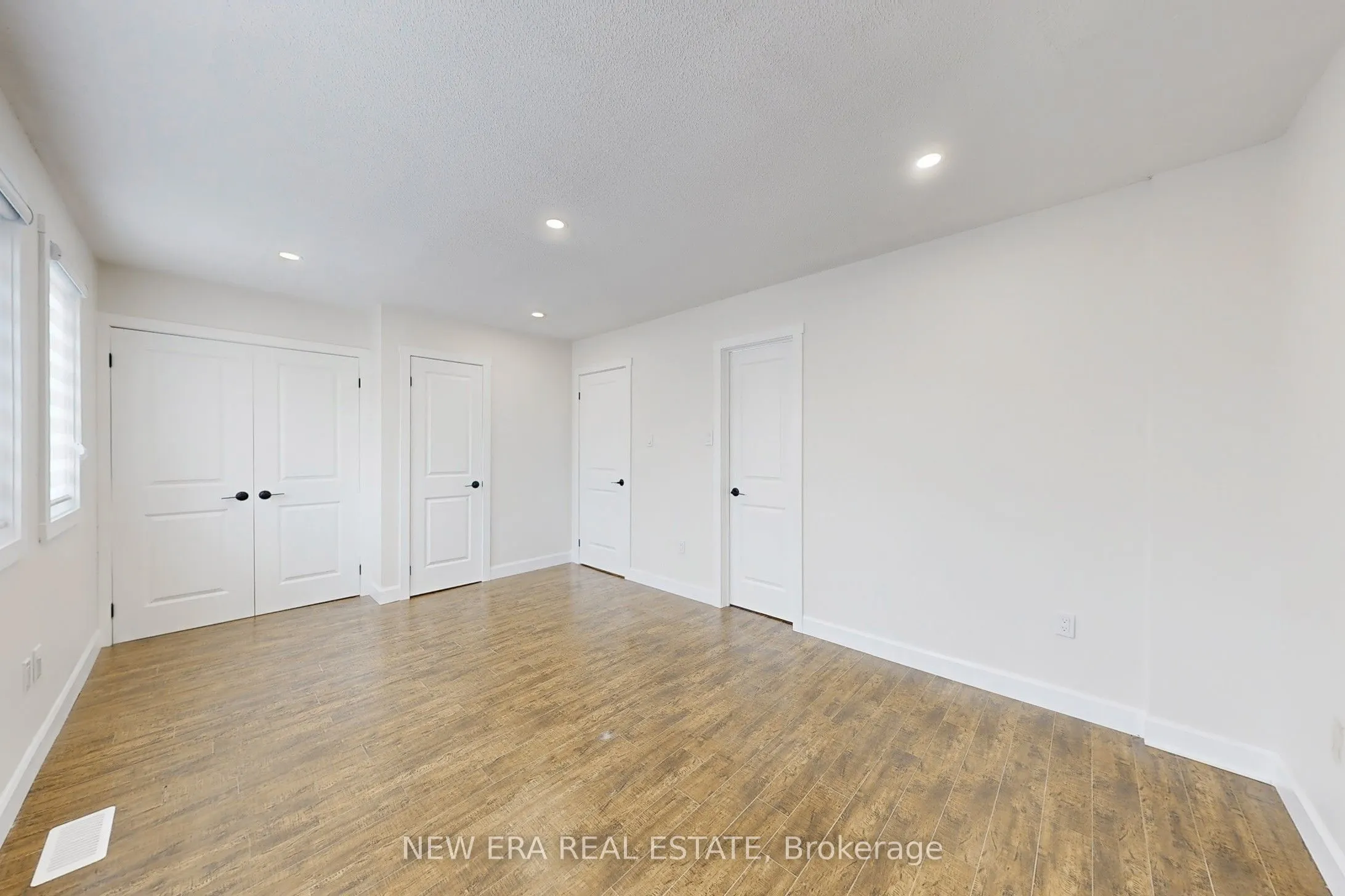 96 Toba Crescent