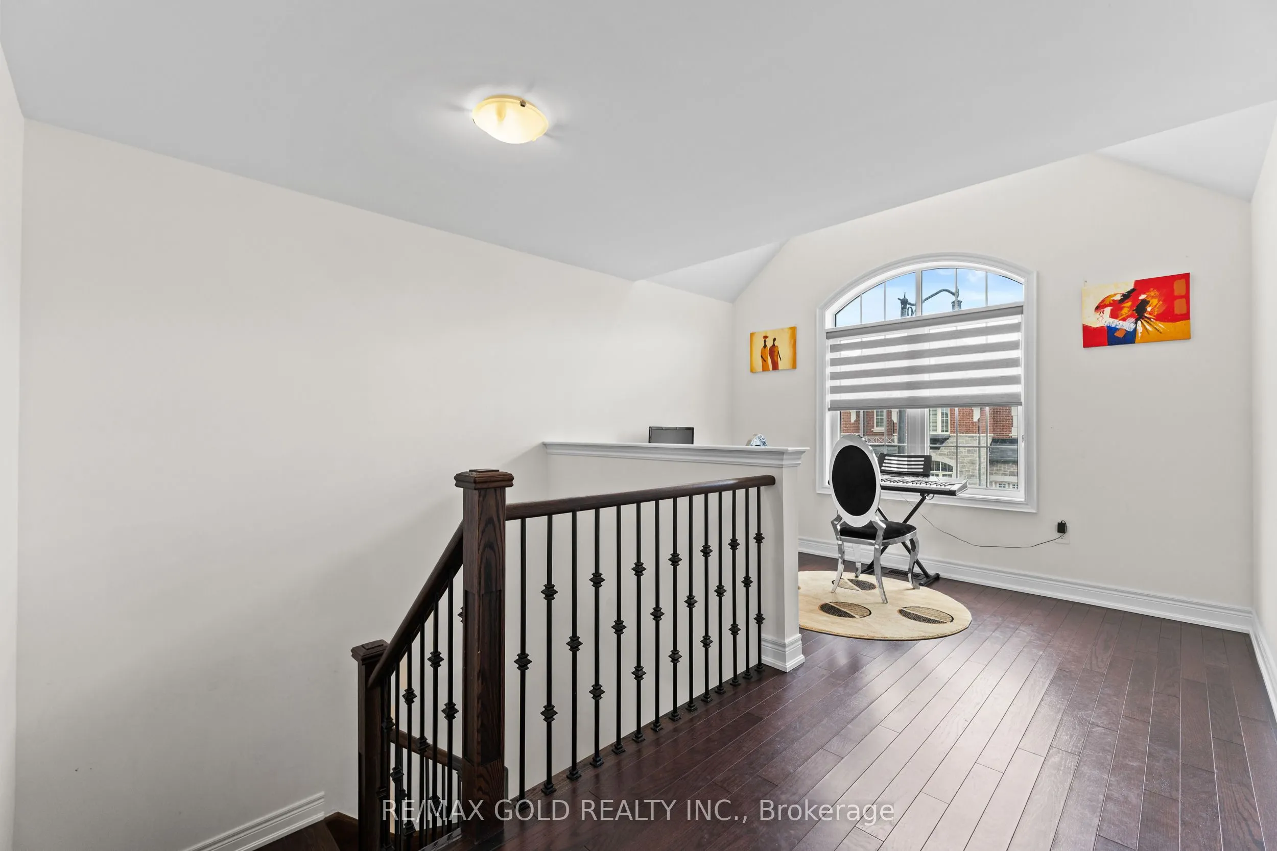 33 Tiger Crescent
