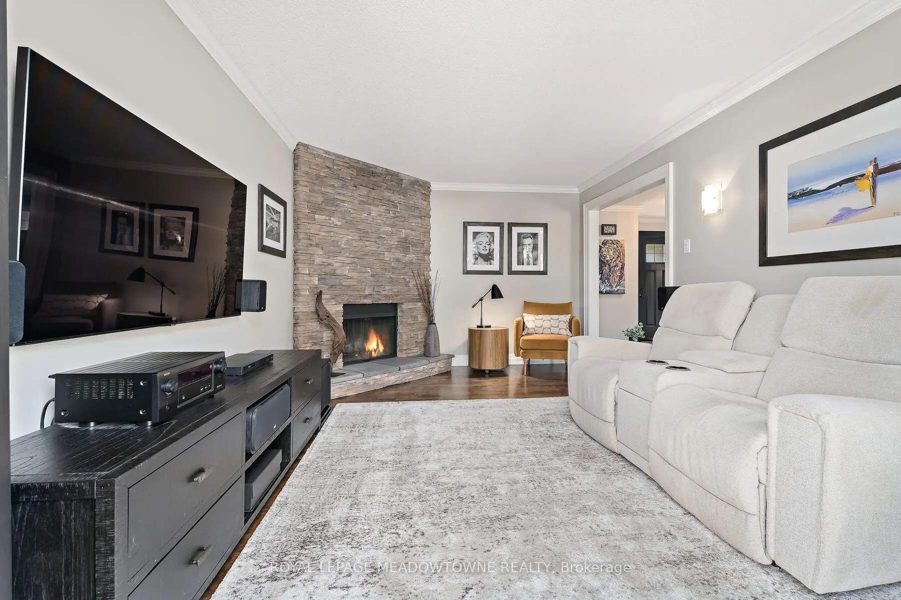 25 Hillside Drive