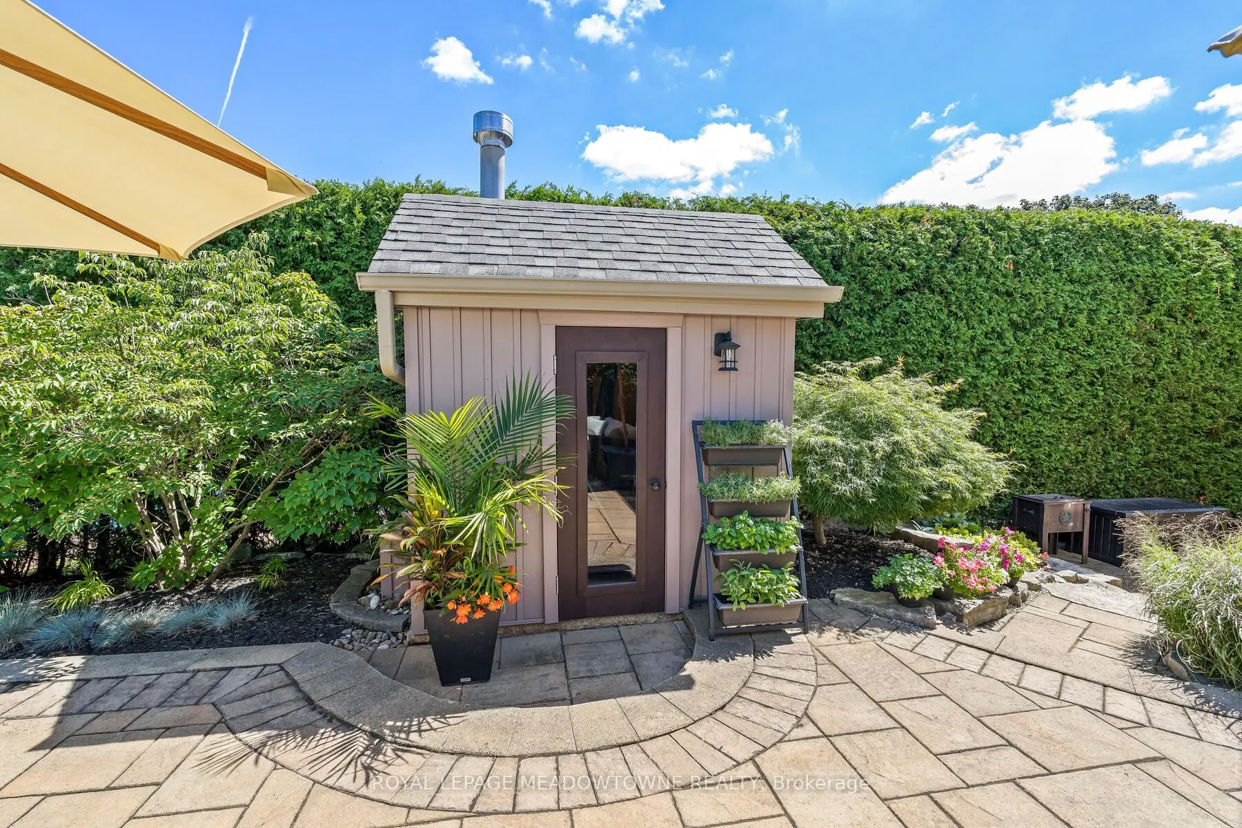 25 Hillside Drive