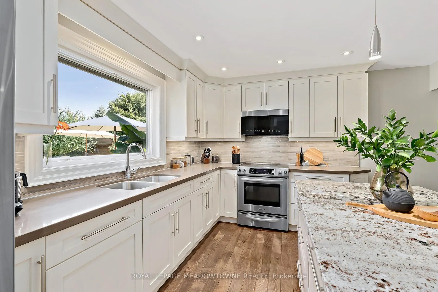 25 Hillside Drive