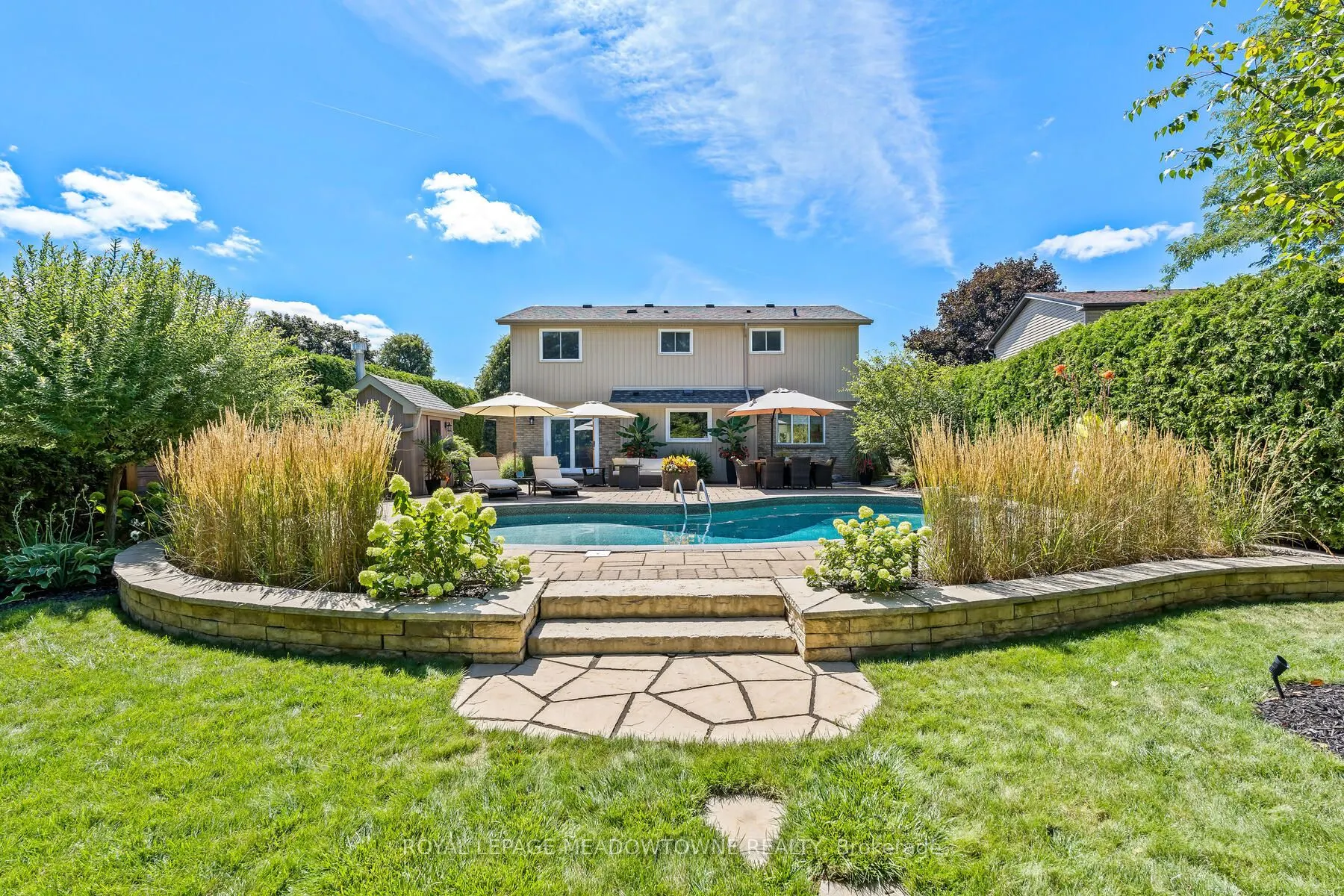 25 Hillside Drive