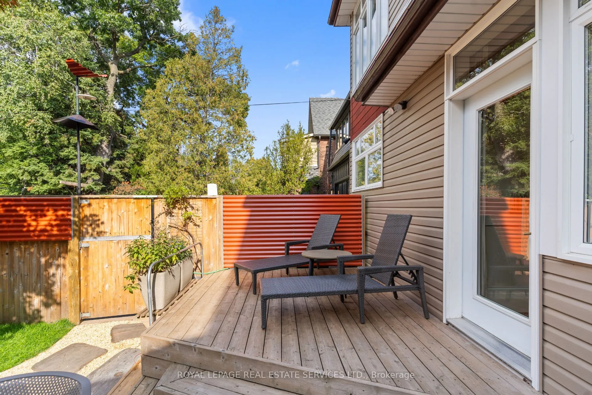 20 Glenwood Avenue