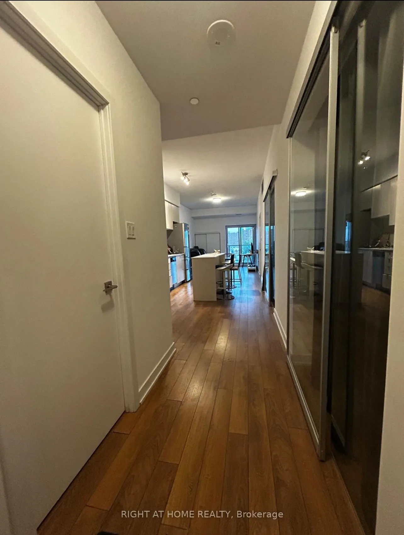 2433 Dufferin Street, #06