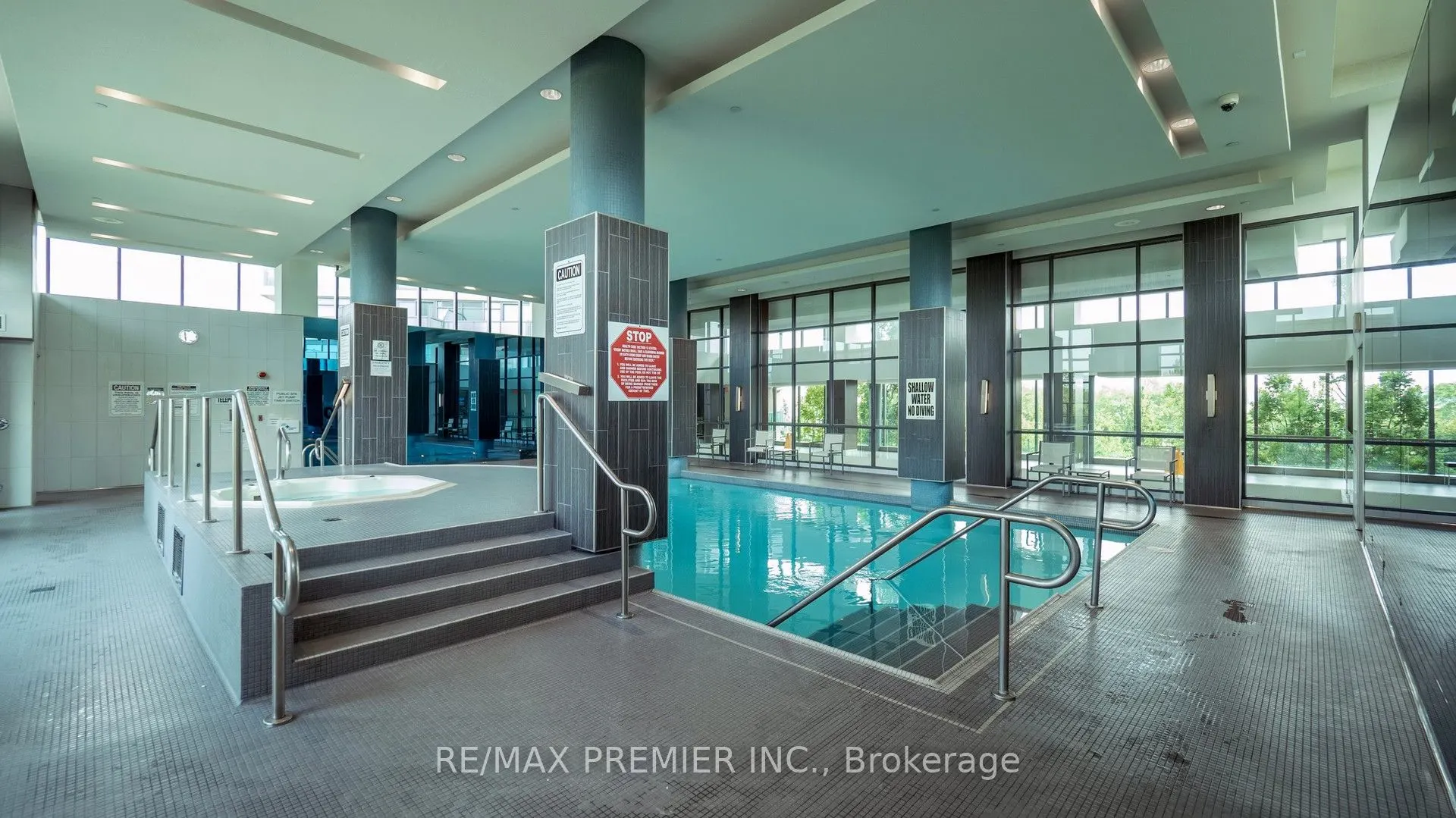 235 Sherway Gardens Road, #809