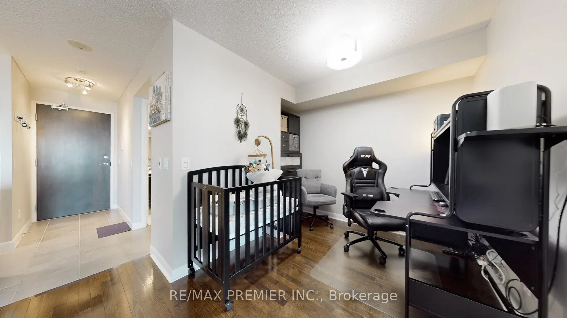 235 Sherway Gardens Road, #809