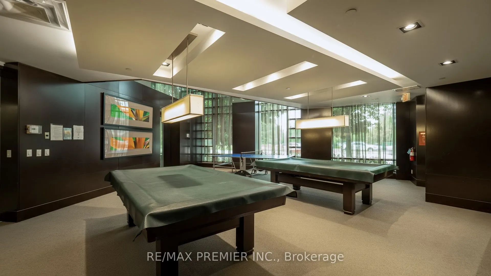 235 Sherway Gardens Road, #809