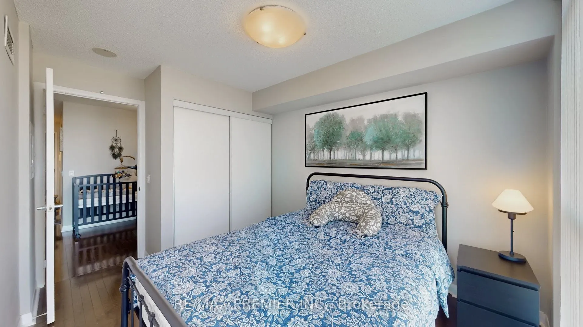 235 Sherway Gardens Road, #809