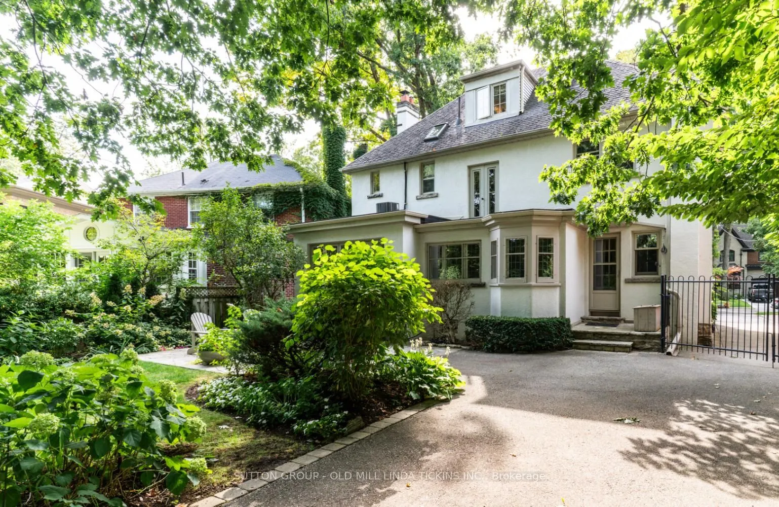 74 Strath Avenue