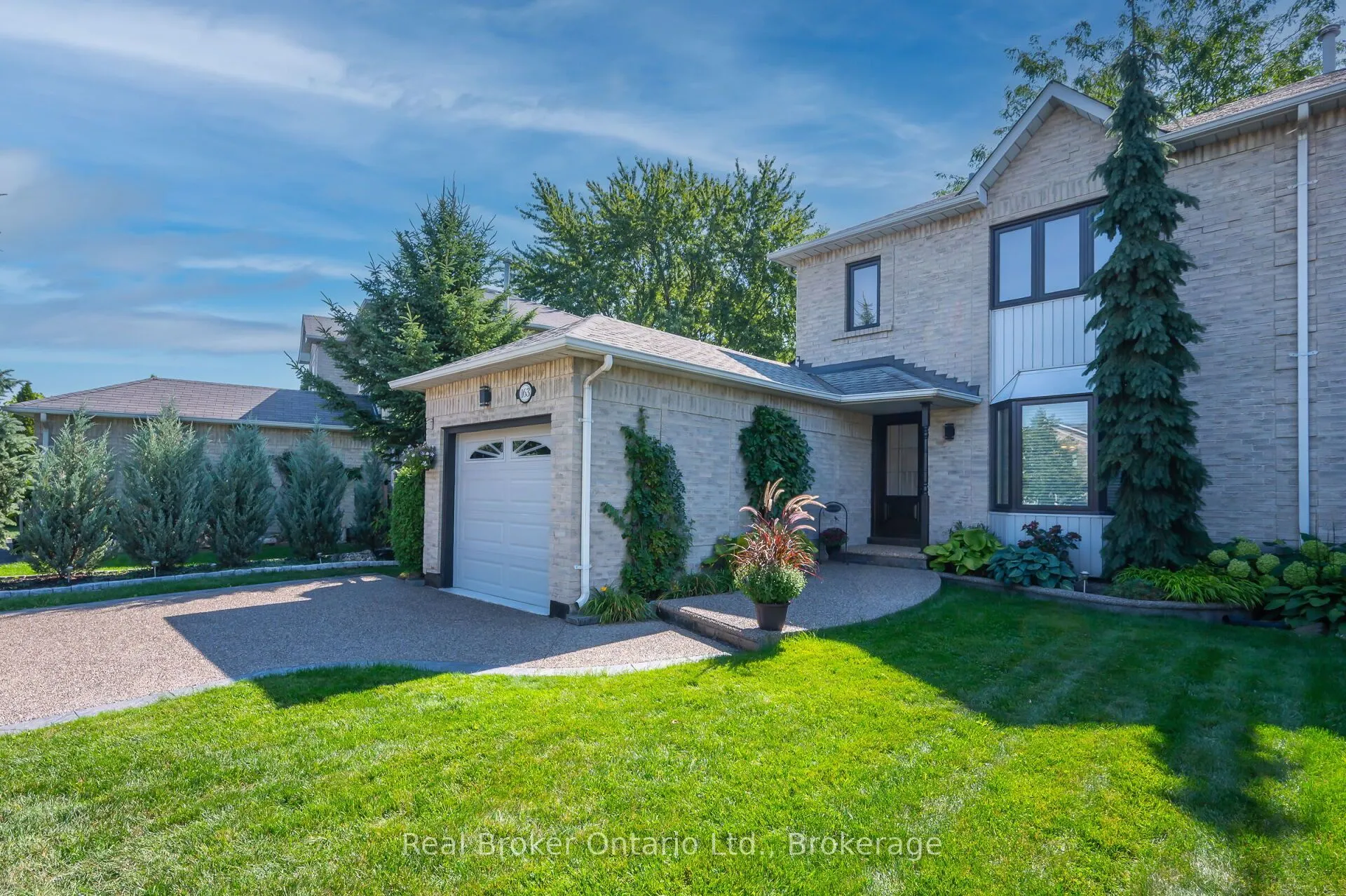 163 Ross Lane
