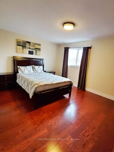 5164 Palomar Crescent, #Upper