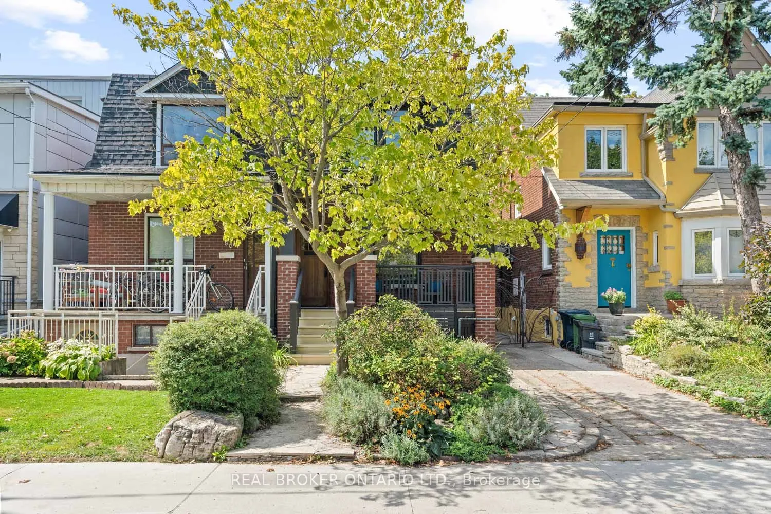 82 Salem Avenue