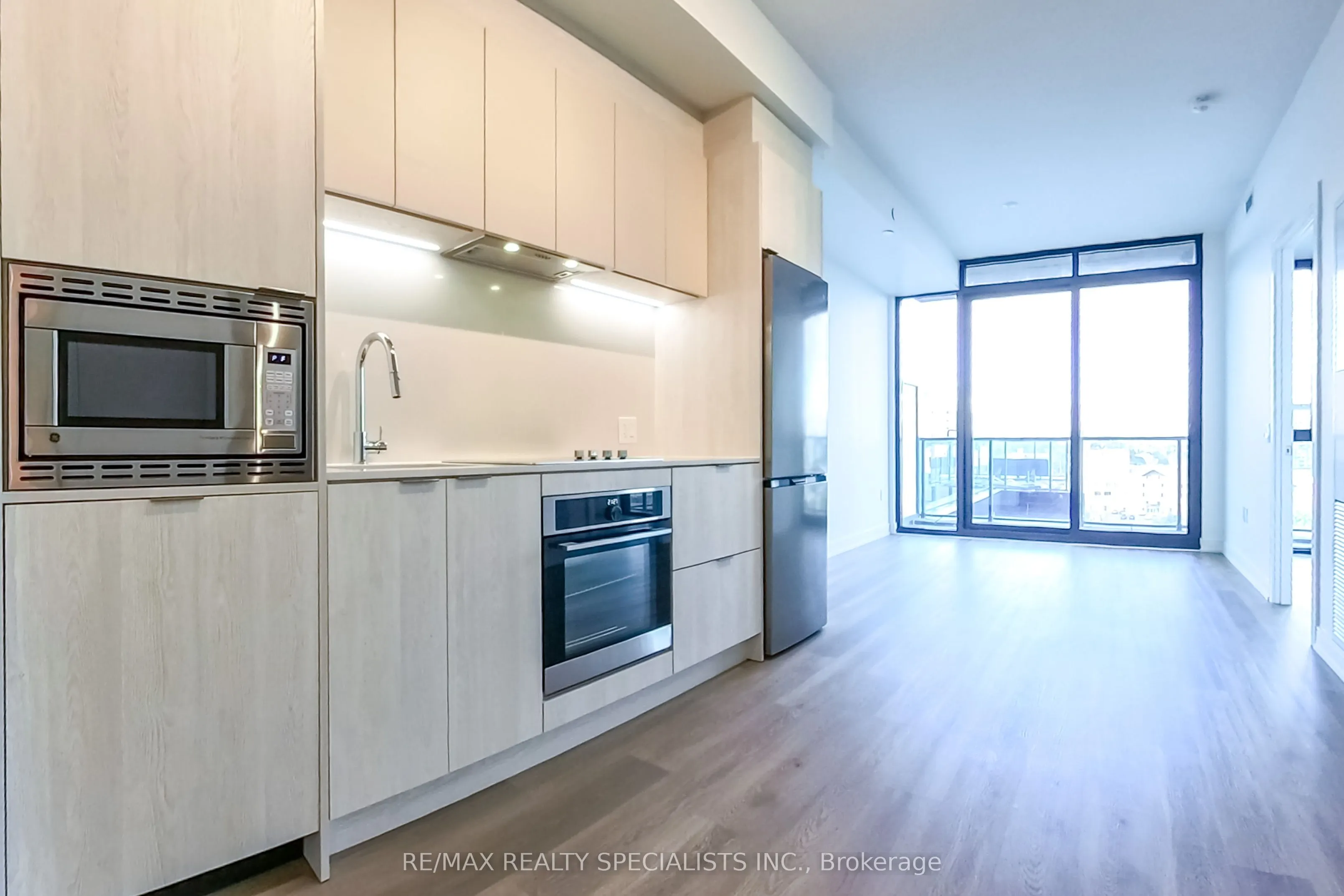 3009 NOVAR Road, #817