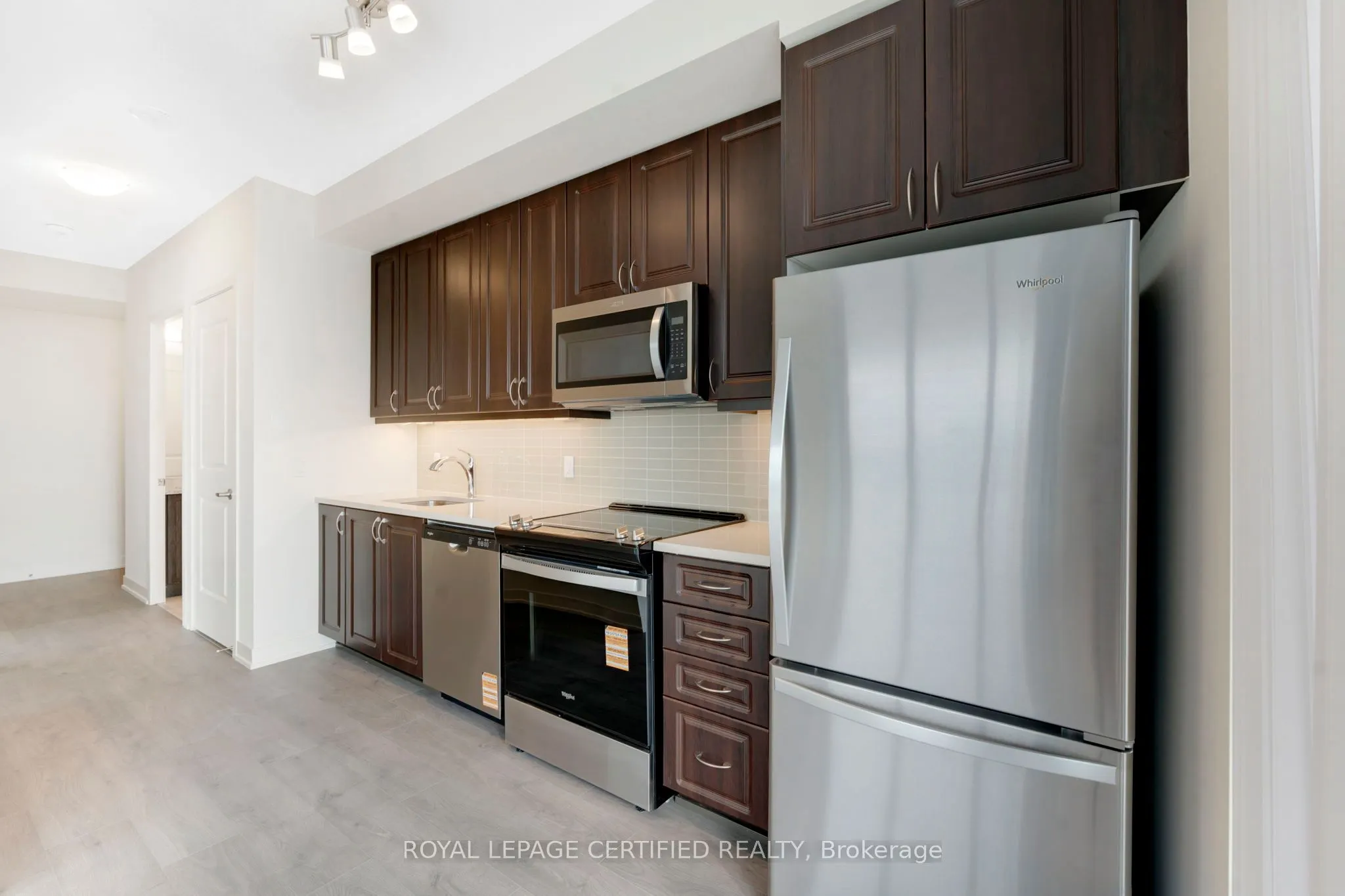 38 Annie Craig Drive S, #2108