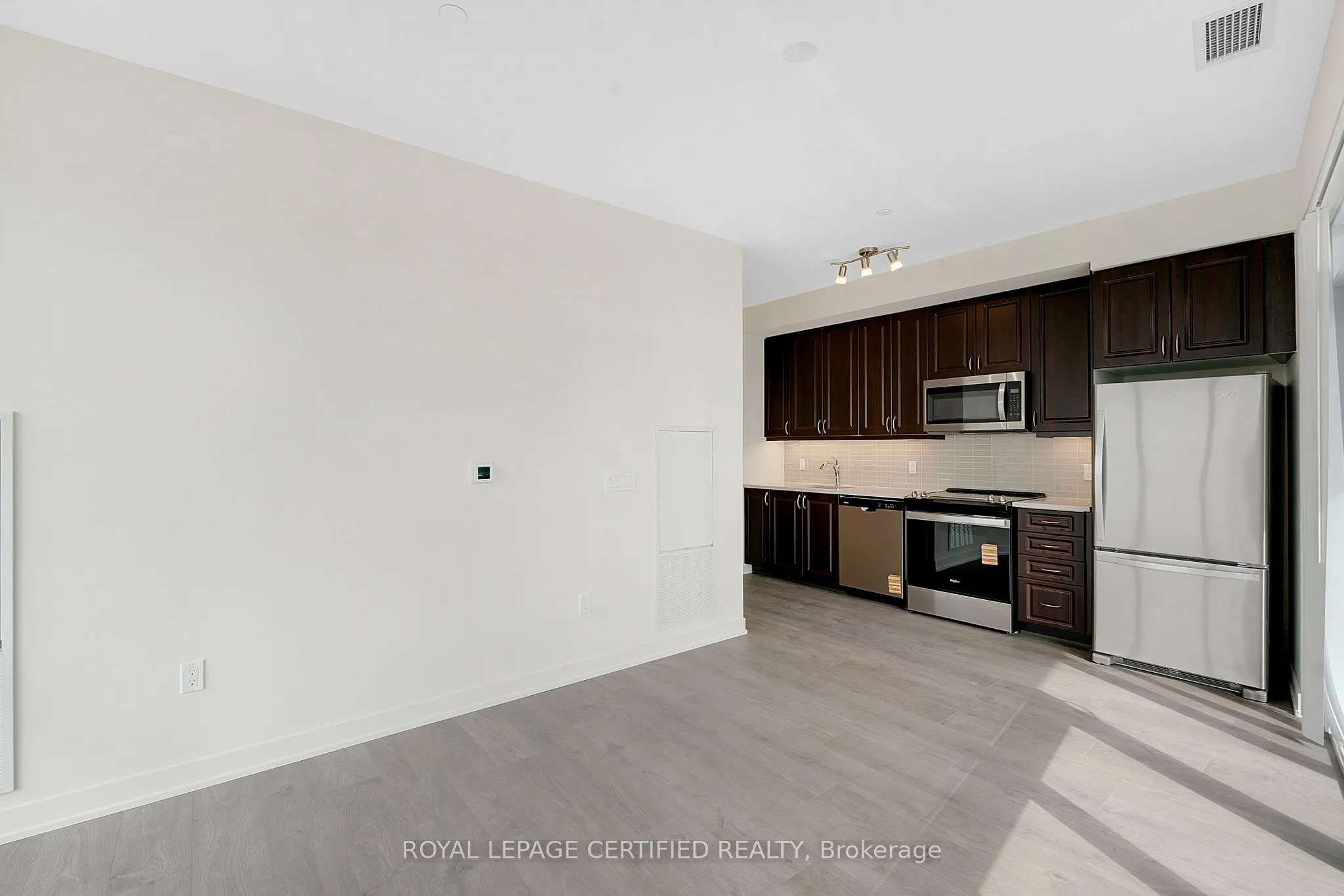 38 Annie Craig Drive S, #2108