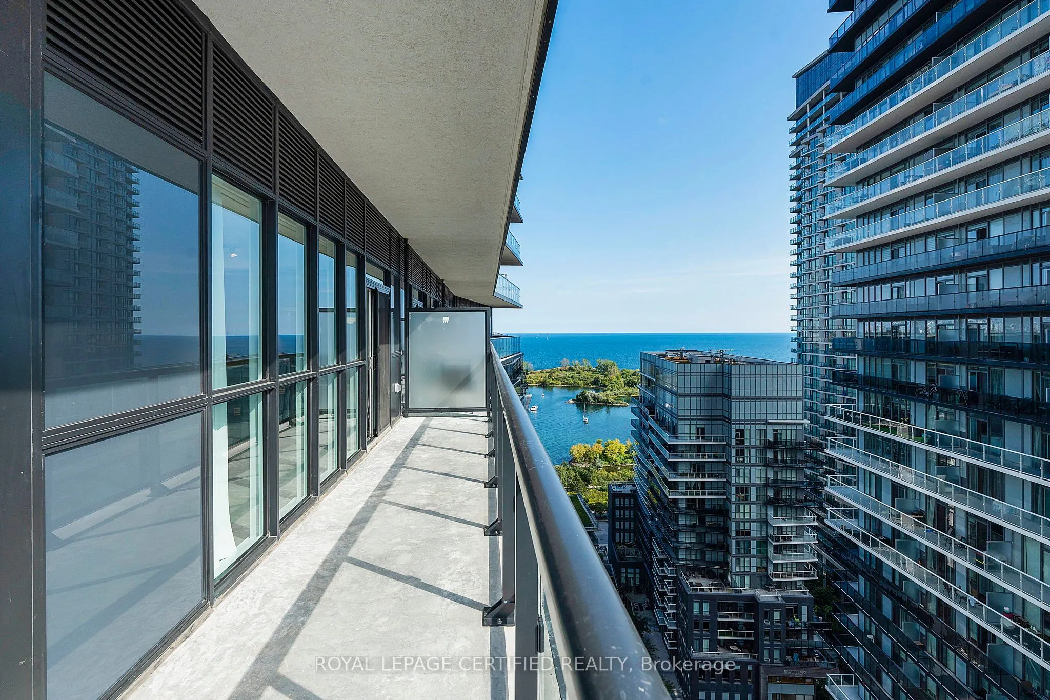 38 Annie Craig Drive S, #2108
