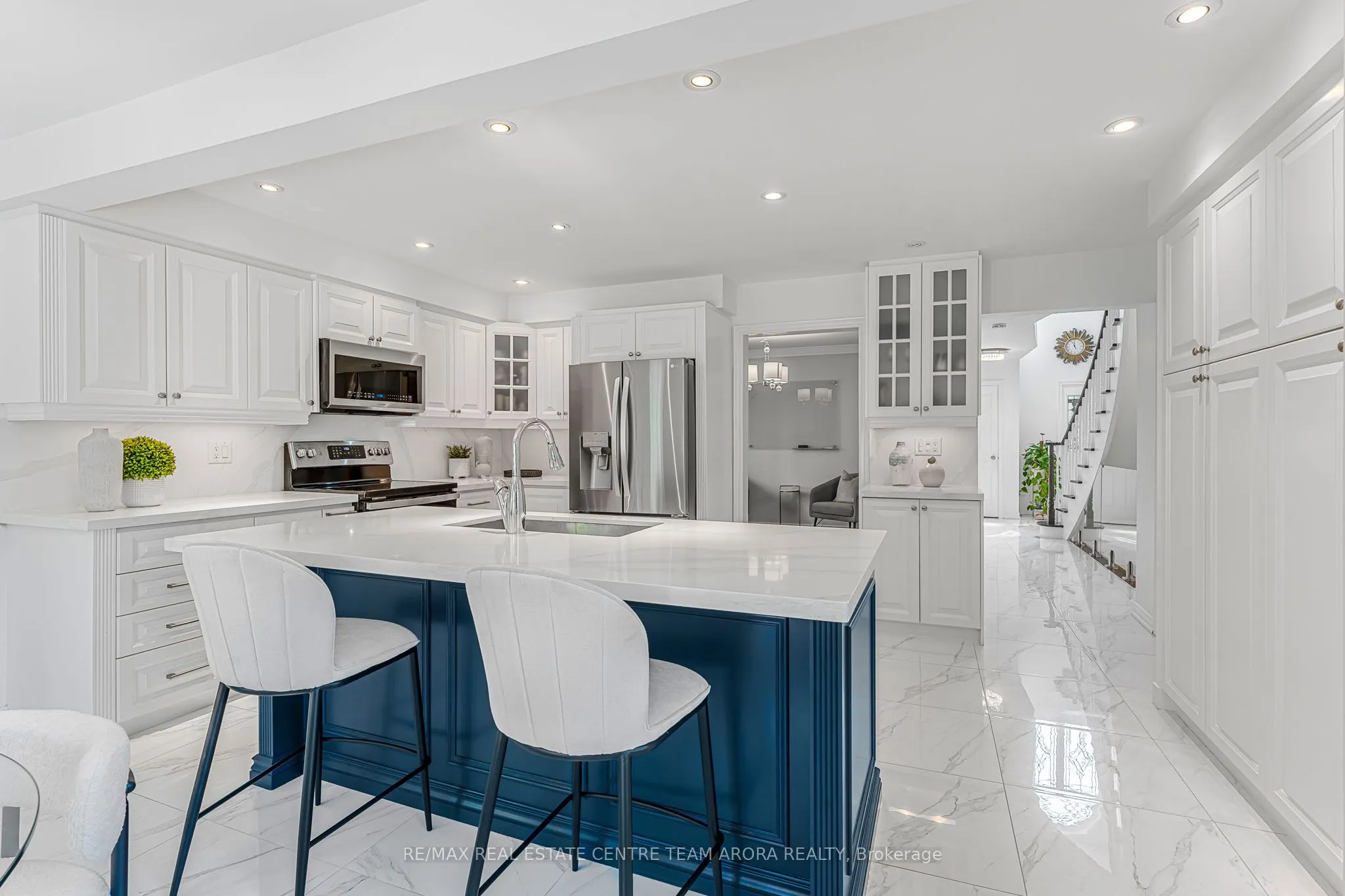 2816 Rosewood Lane