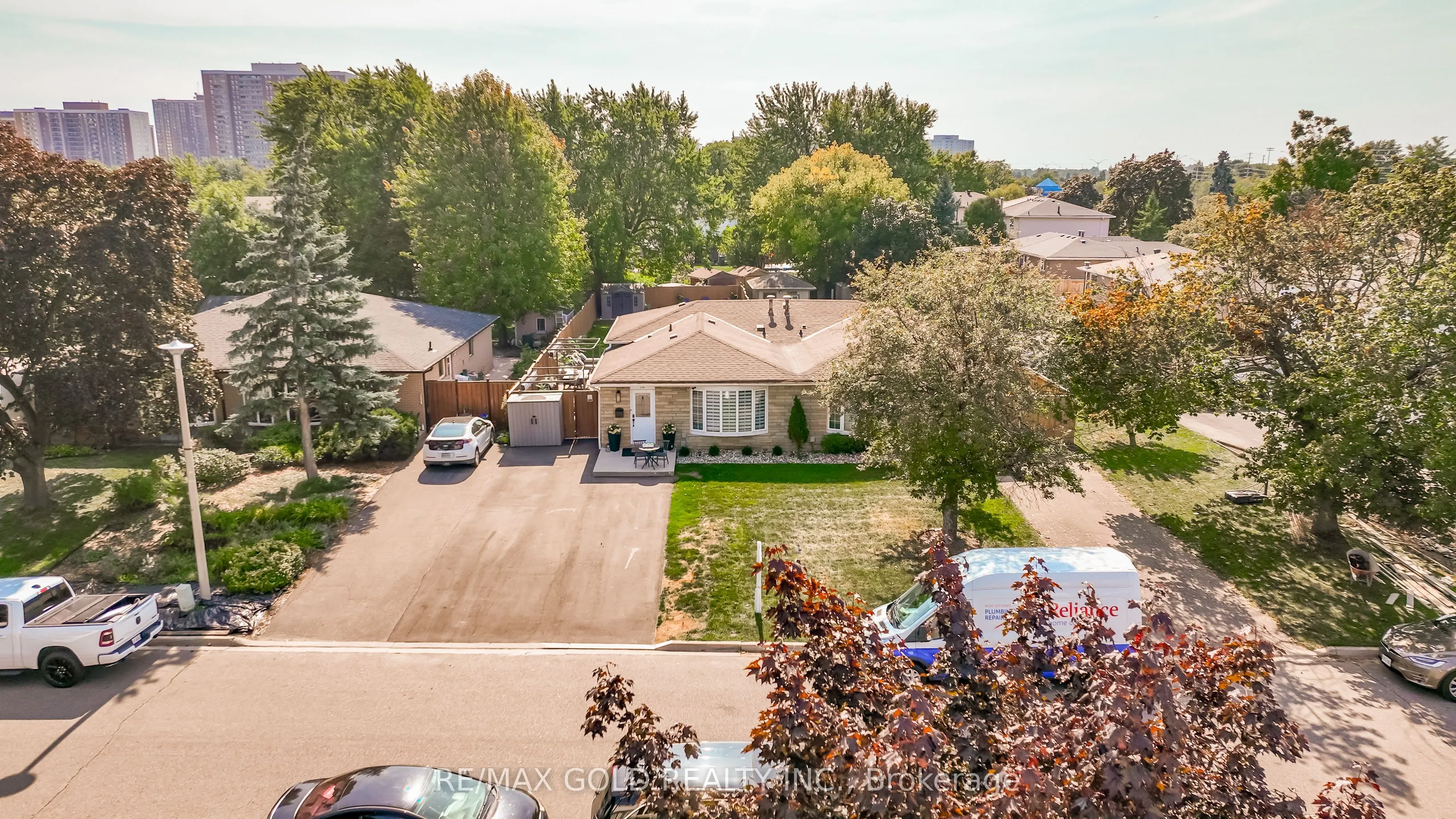 118 Fallingdale Crescent