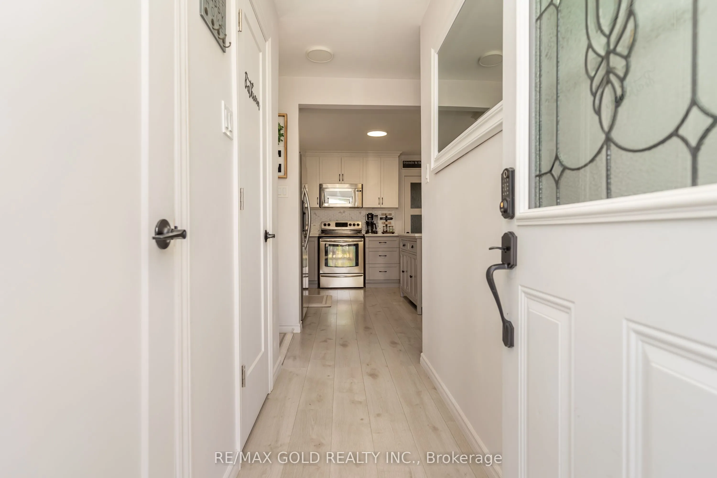 118 Fallingdale Crescent