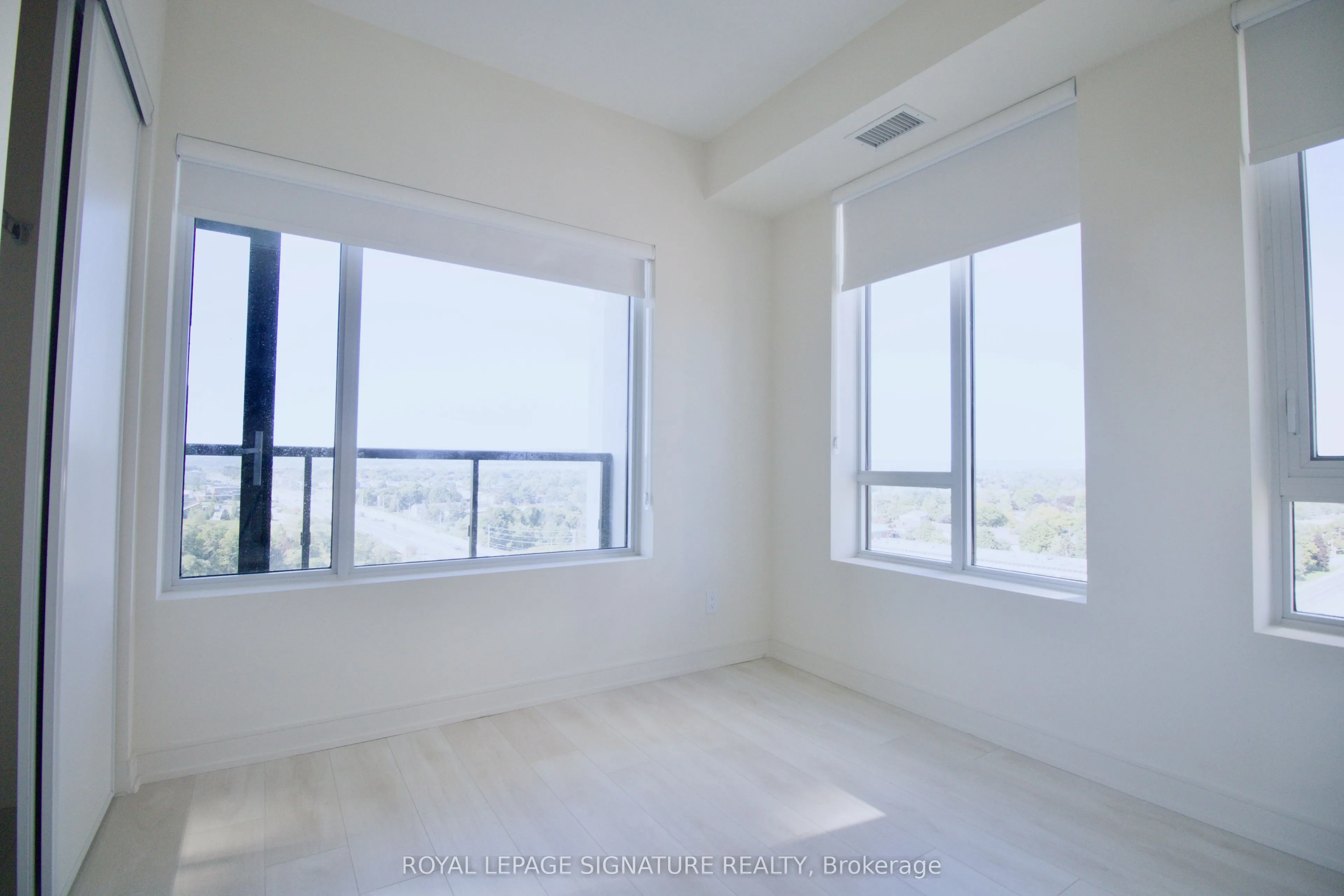 8010 Derry Road, #1007