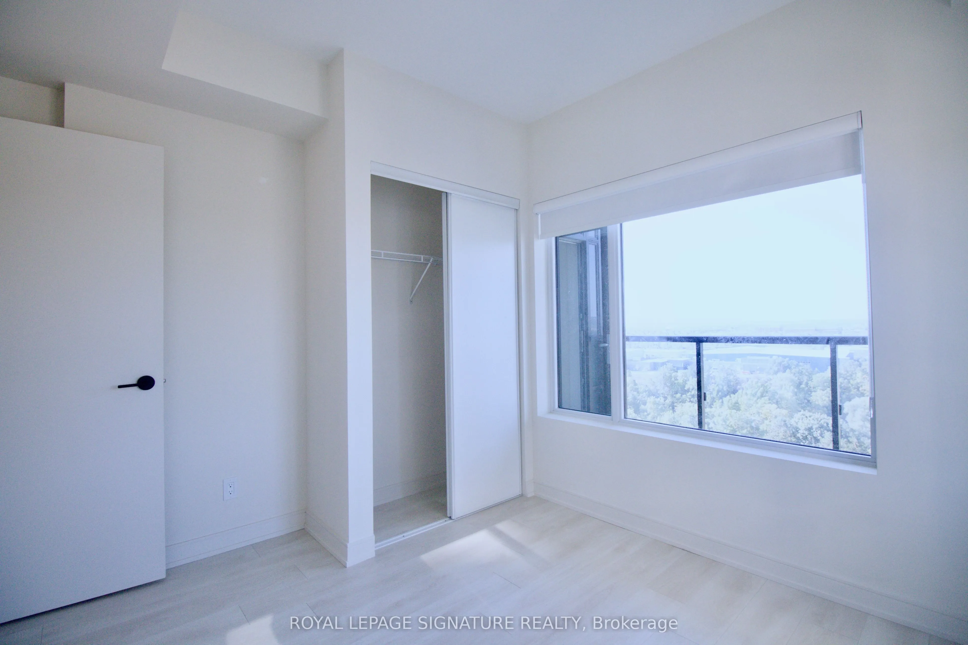 8010 Derry Road, #1007